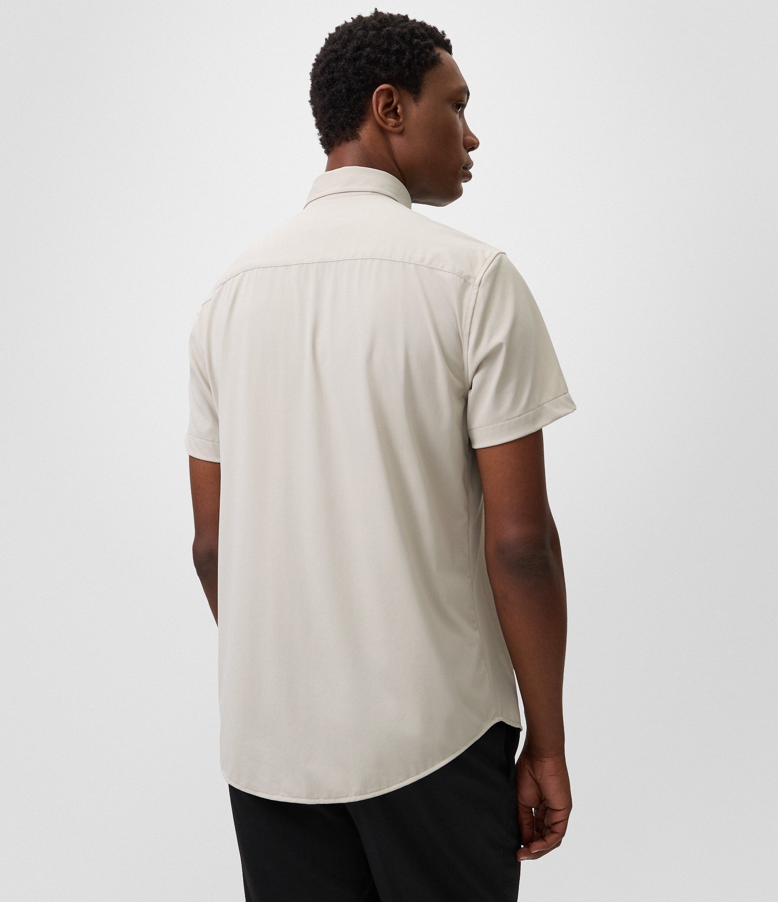 Camisa Performance em Poliamida Toque Gelado Bege 3