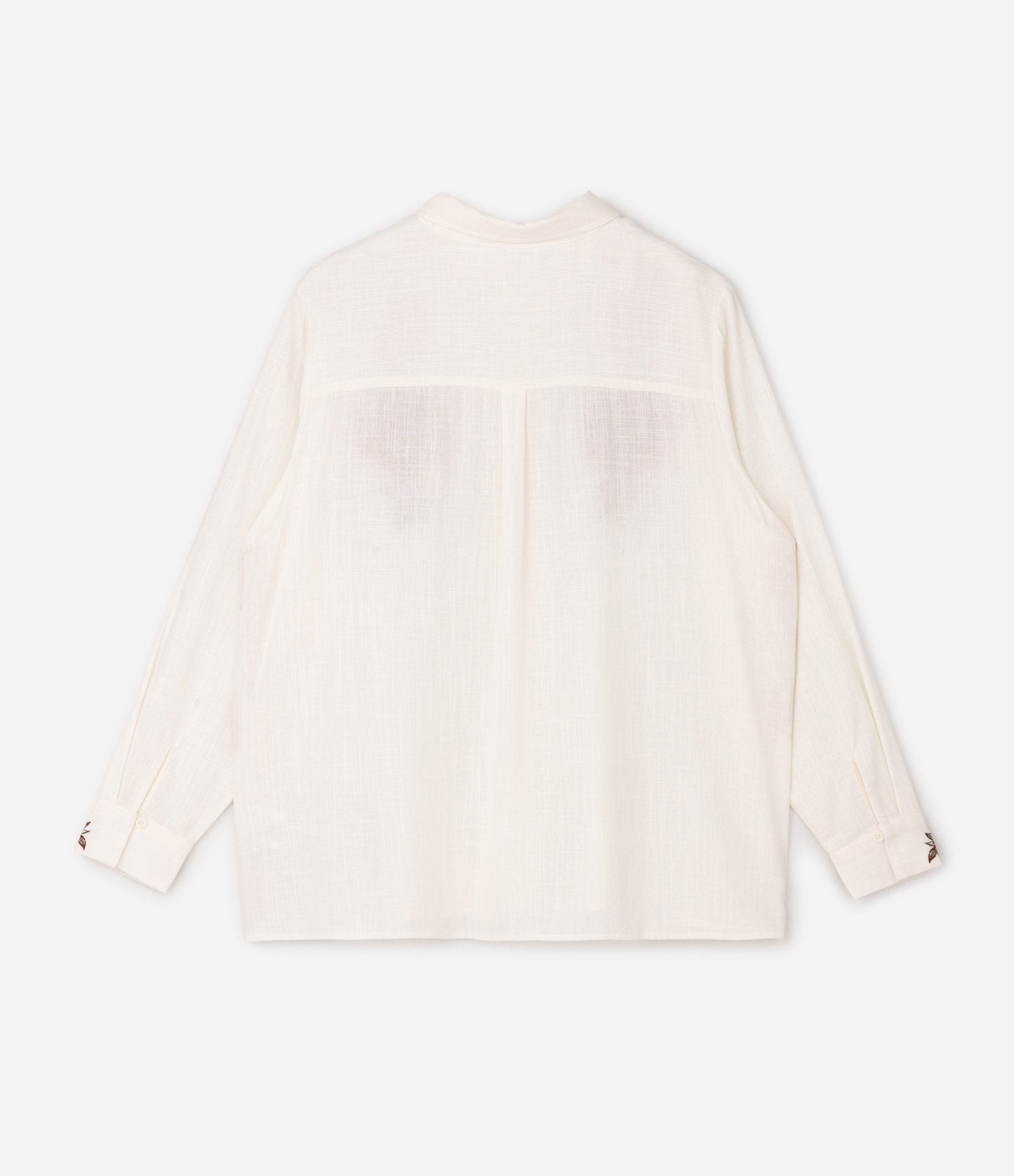 Camisa Regular em Viscolinho com Bordado Floral Curve & Plus Size Branco 6