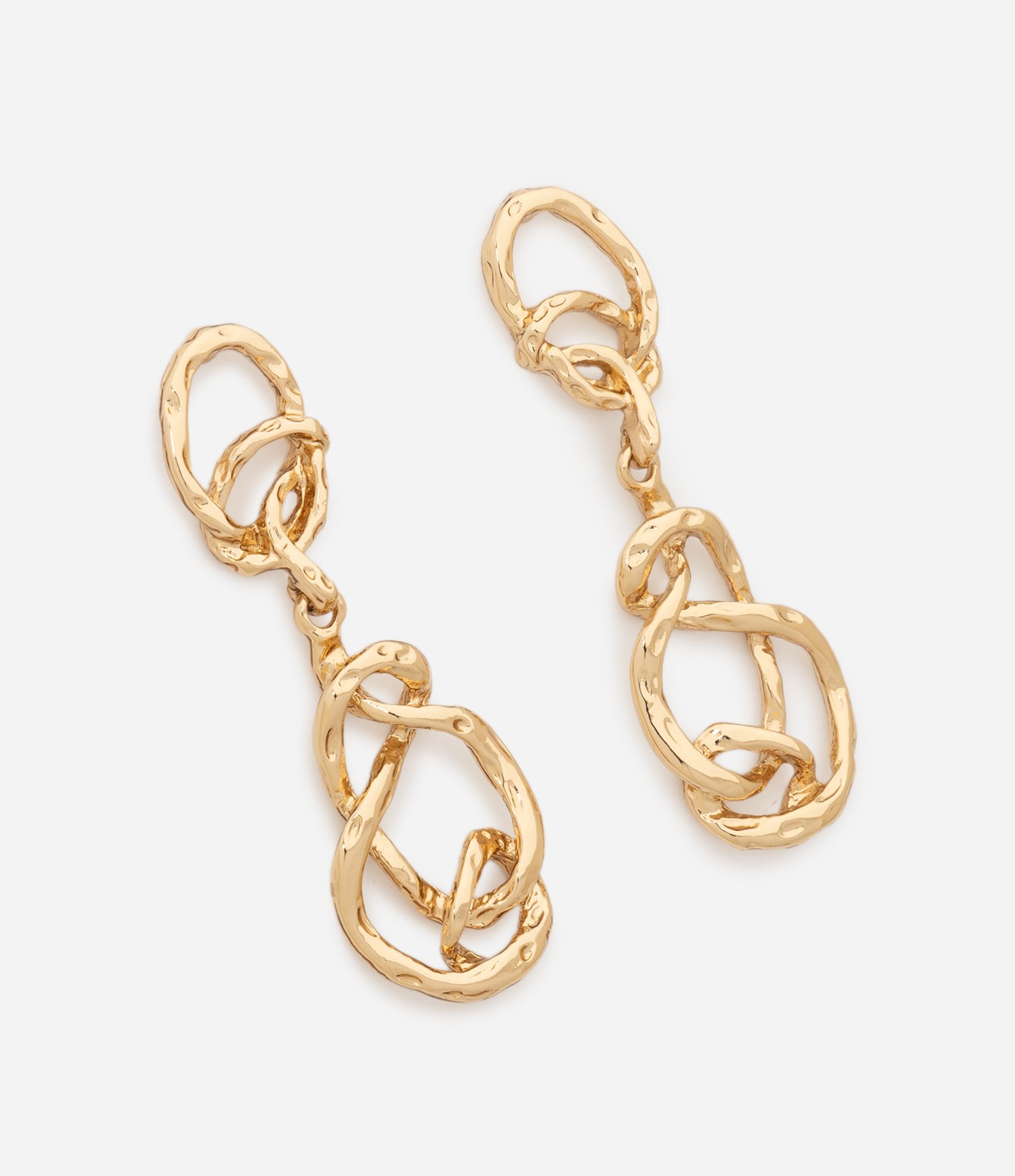 Brinco Médio Escultural em Metal Dourado 2