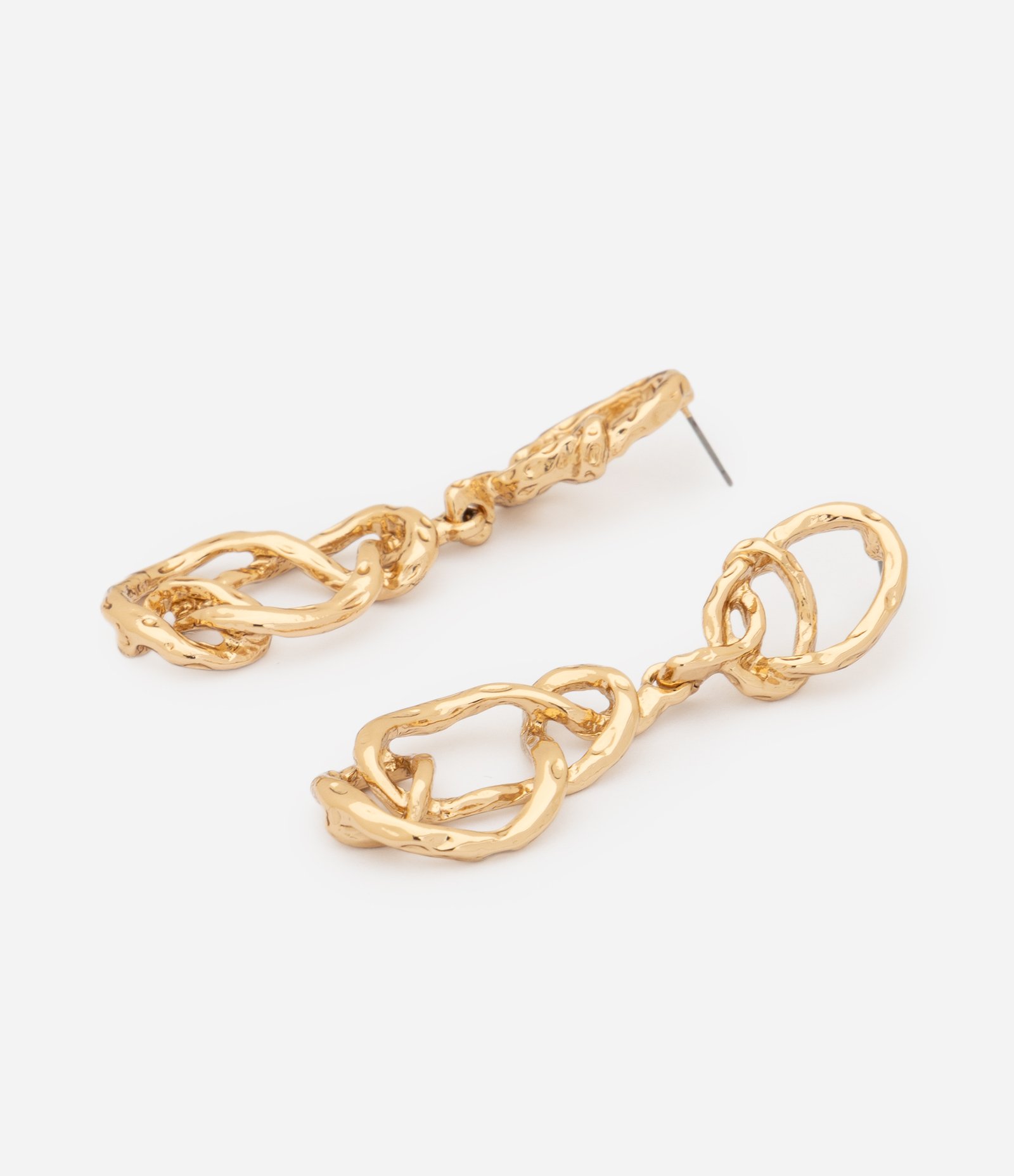 Brinco Médio Escultural em Metal Dourado 3