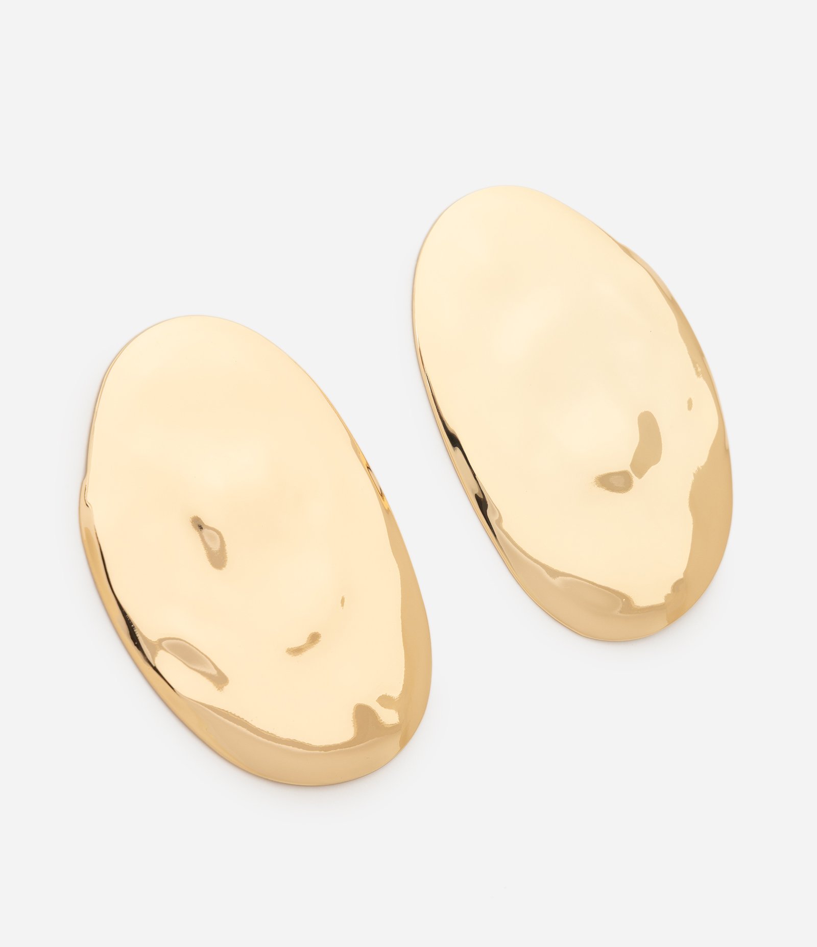 Maxi Brinco Oval em Metal com Efeito Martelado Dourado 2