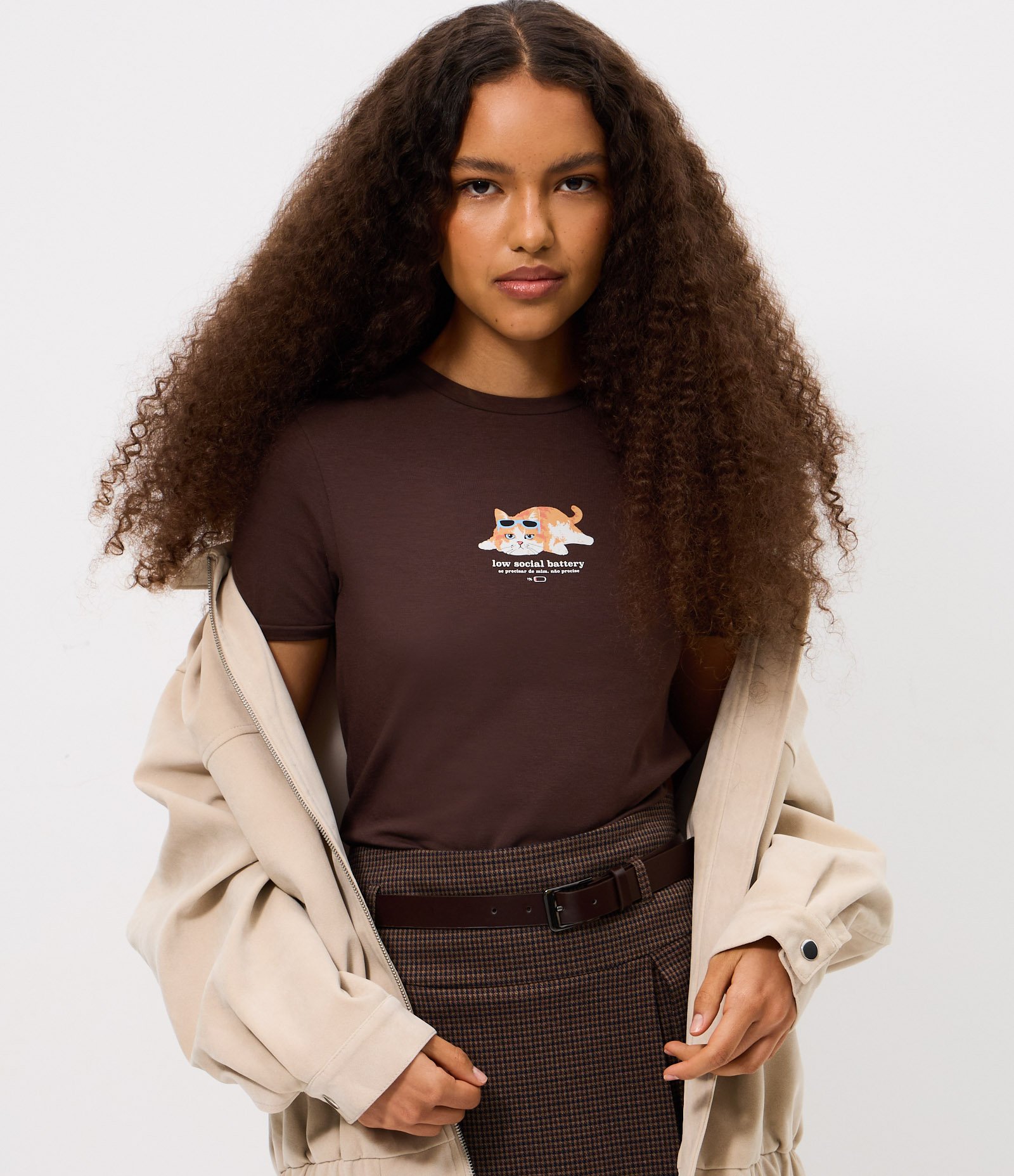 Camiseta em Algodão com Estampa de Gato Marrom 3