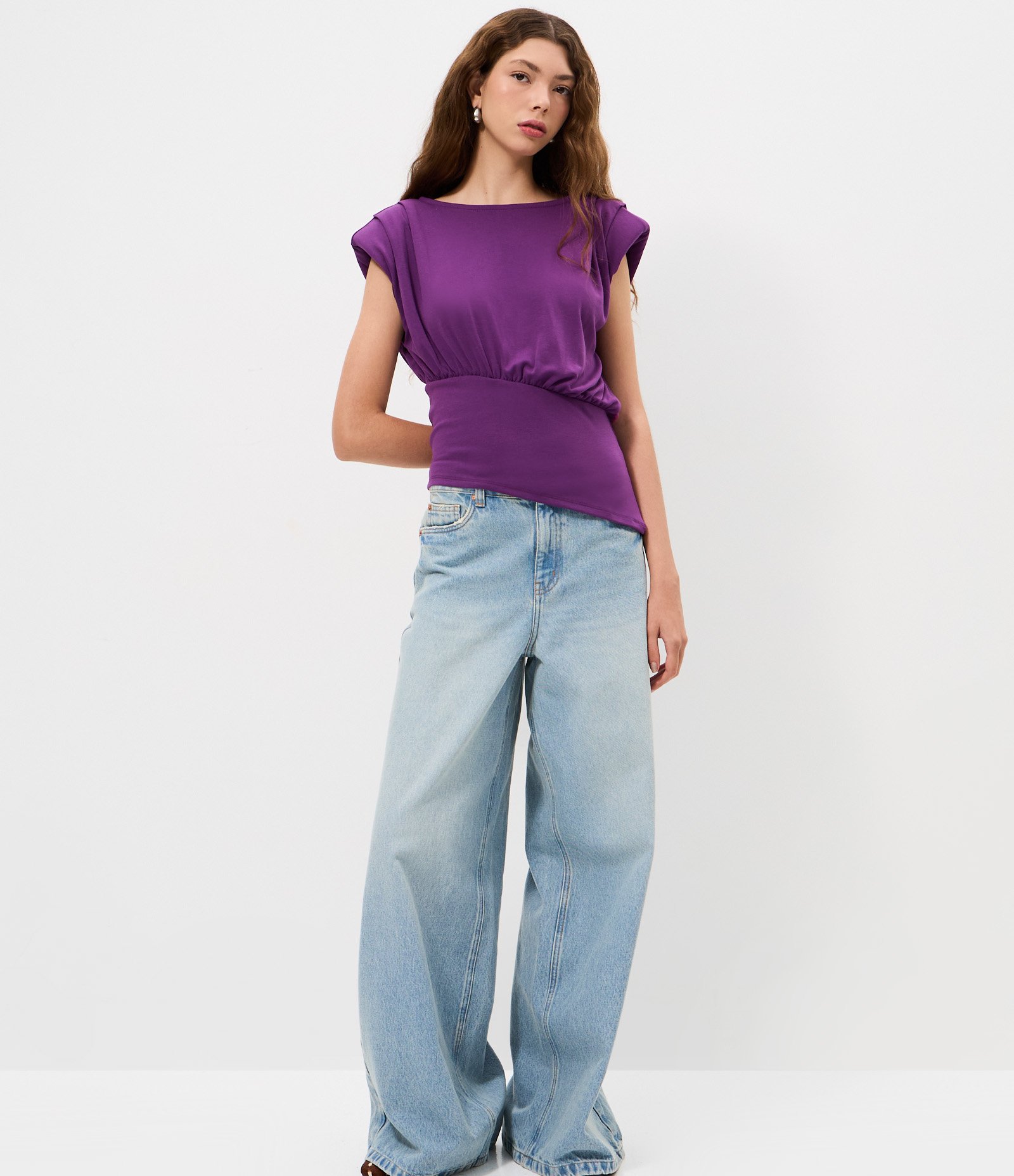 Blusa em Ponto Roma com Ombreira e Pala Roxo 2