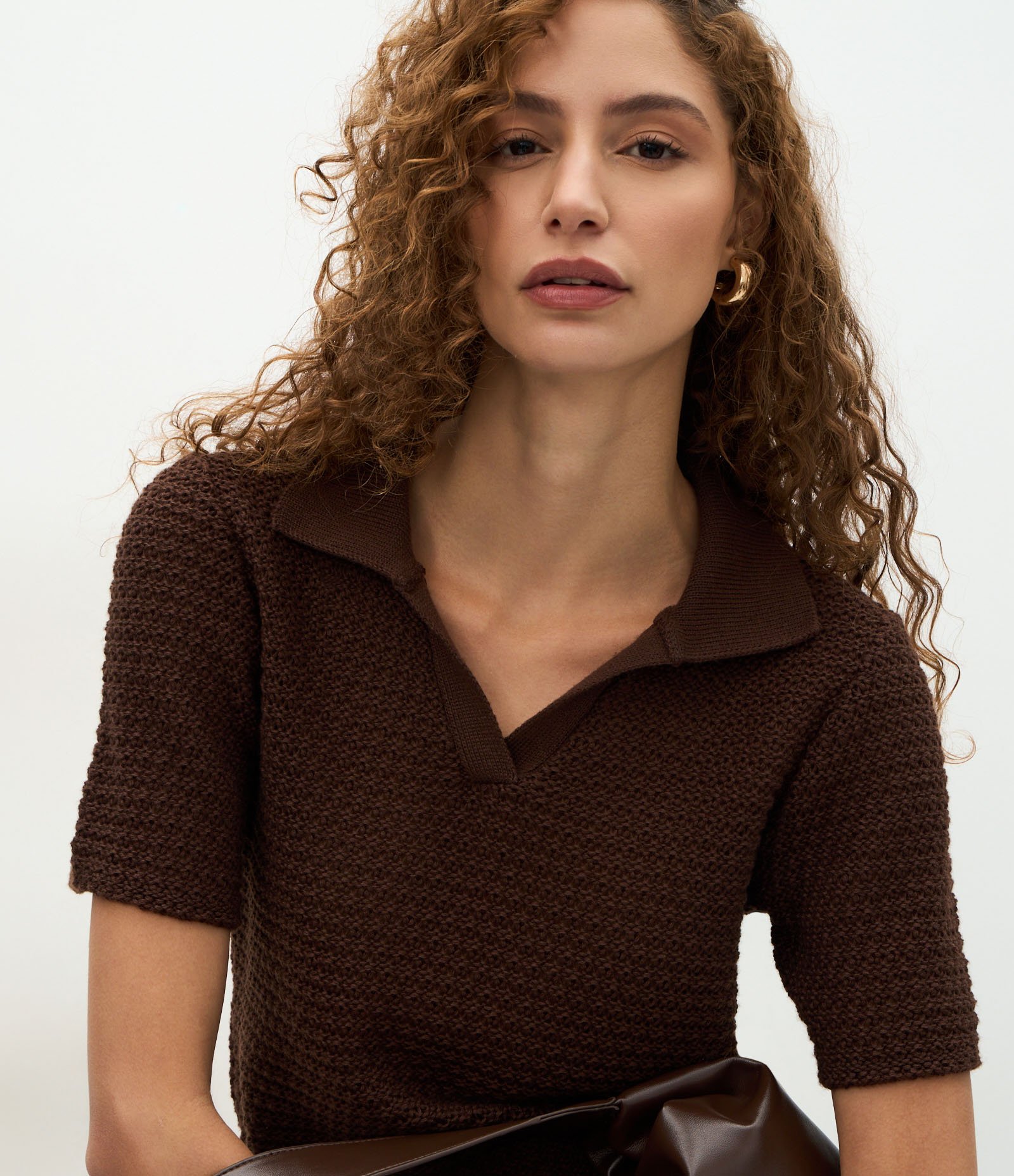 Blusa em Tricô com Gola Polo Marrom 3