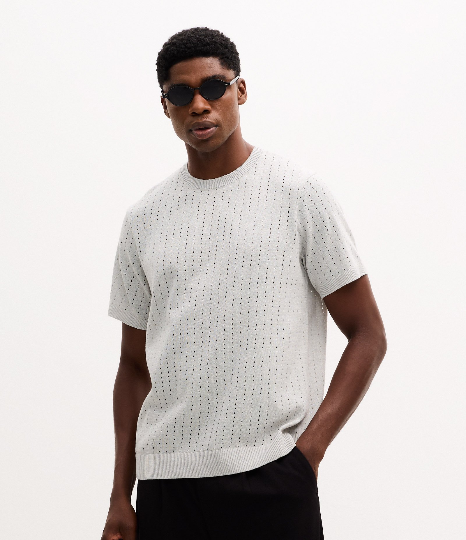 Camiseta Regular Manga Curta Texturizada Cinza 1