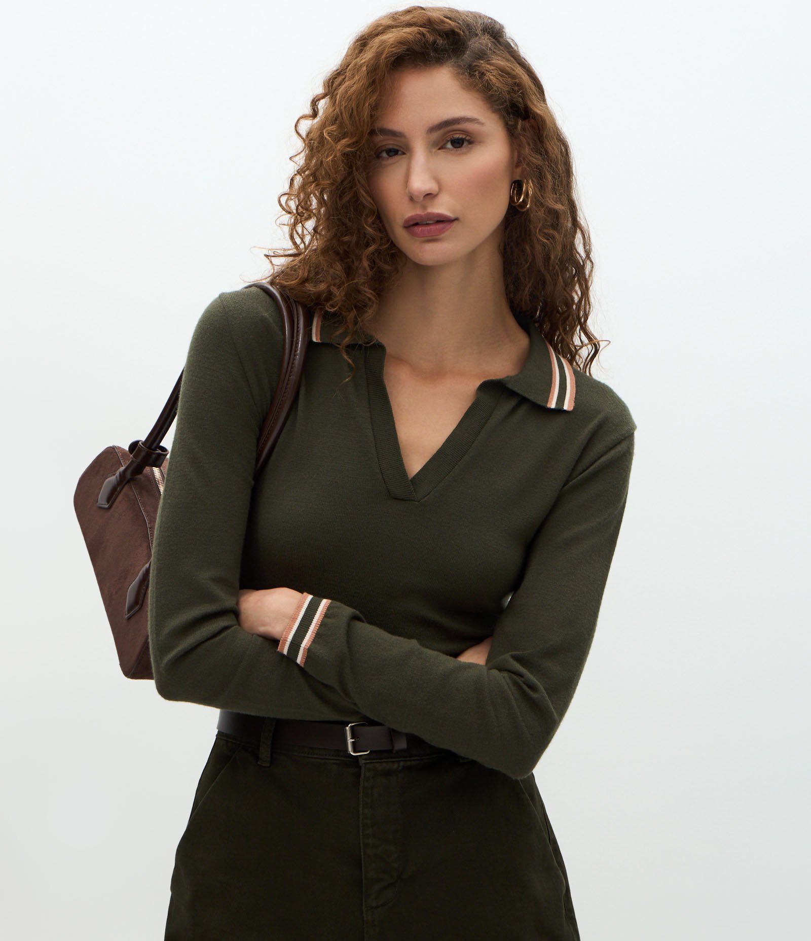 Blusa em Tricô com Gola Polo e Viés Contrastantes Verde 1