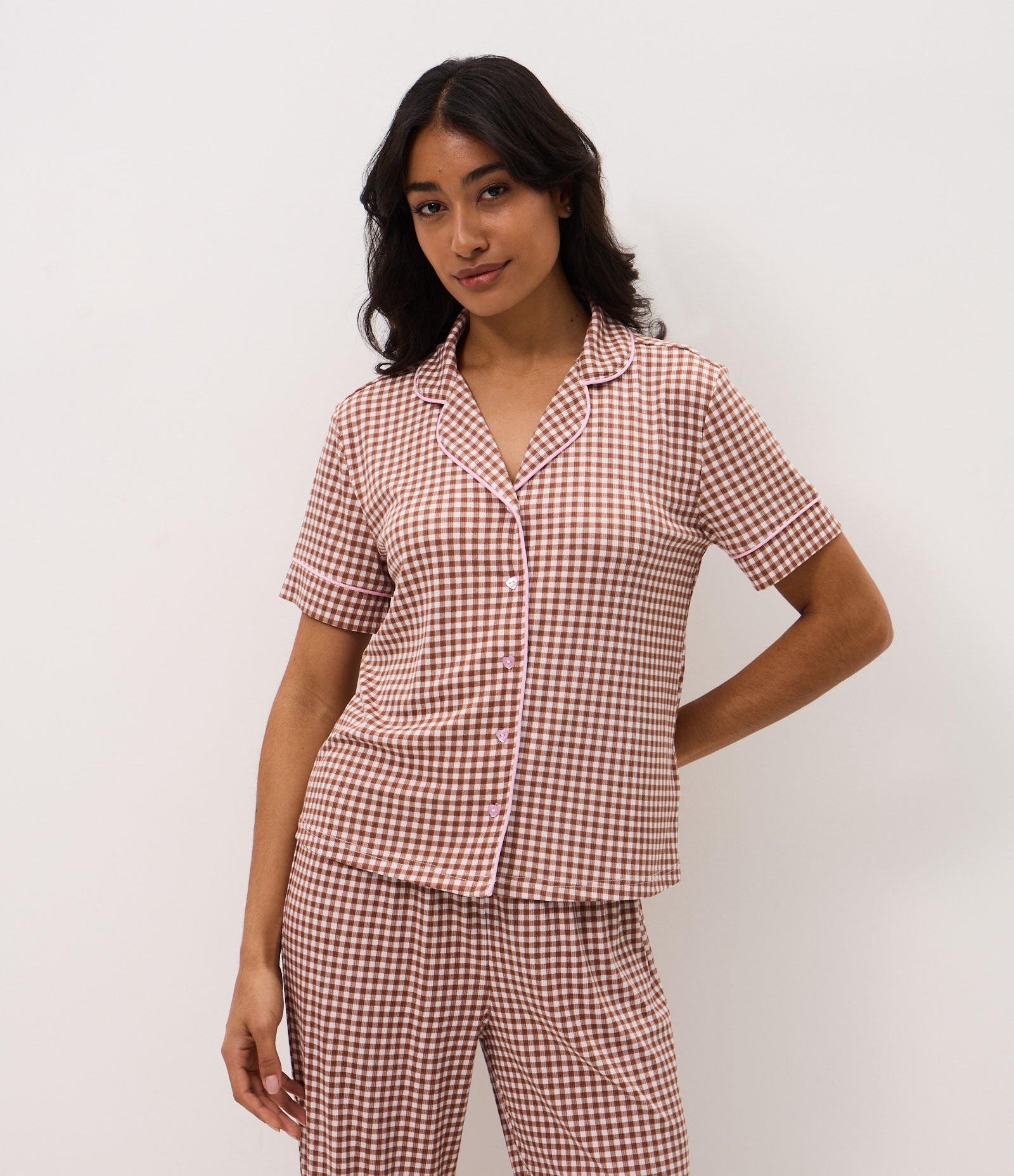 Pijama Longo Americano em Ribana com Estampa Xadrez Vichy Marrom 2