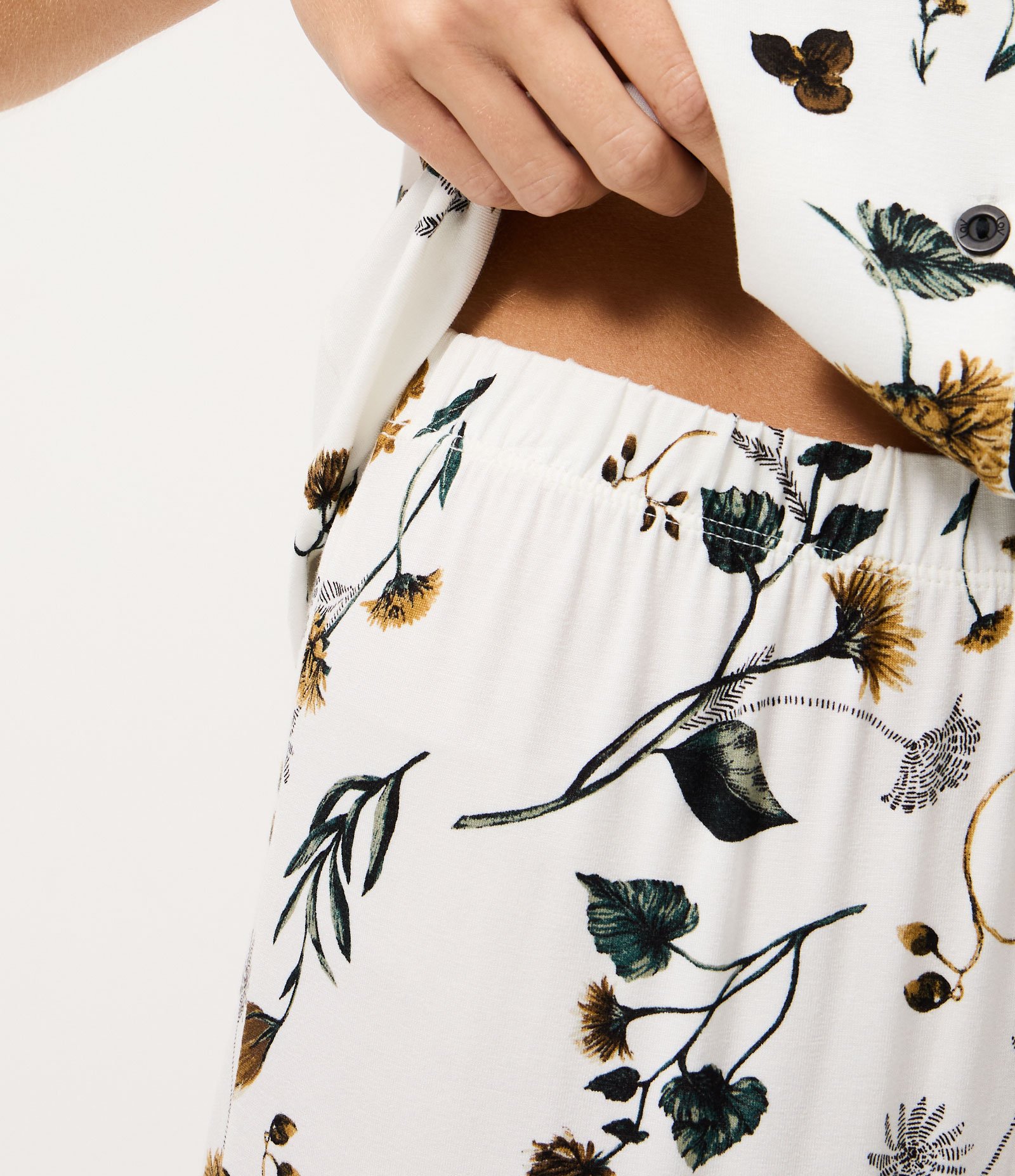 Pijama Americano em Viscolycra com Estampa Floral Branco 4