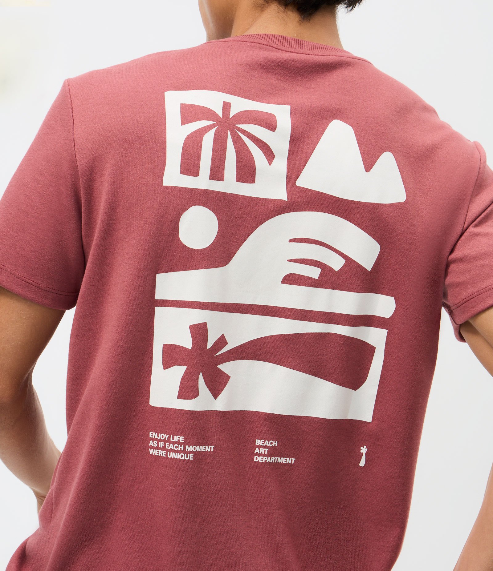 Camiseta Comfort Manga Curta com Estampa Abstrata Vermelho 4