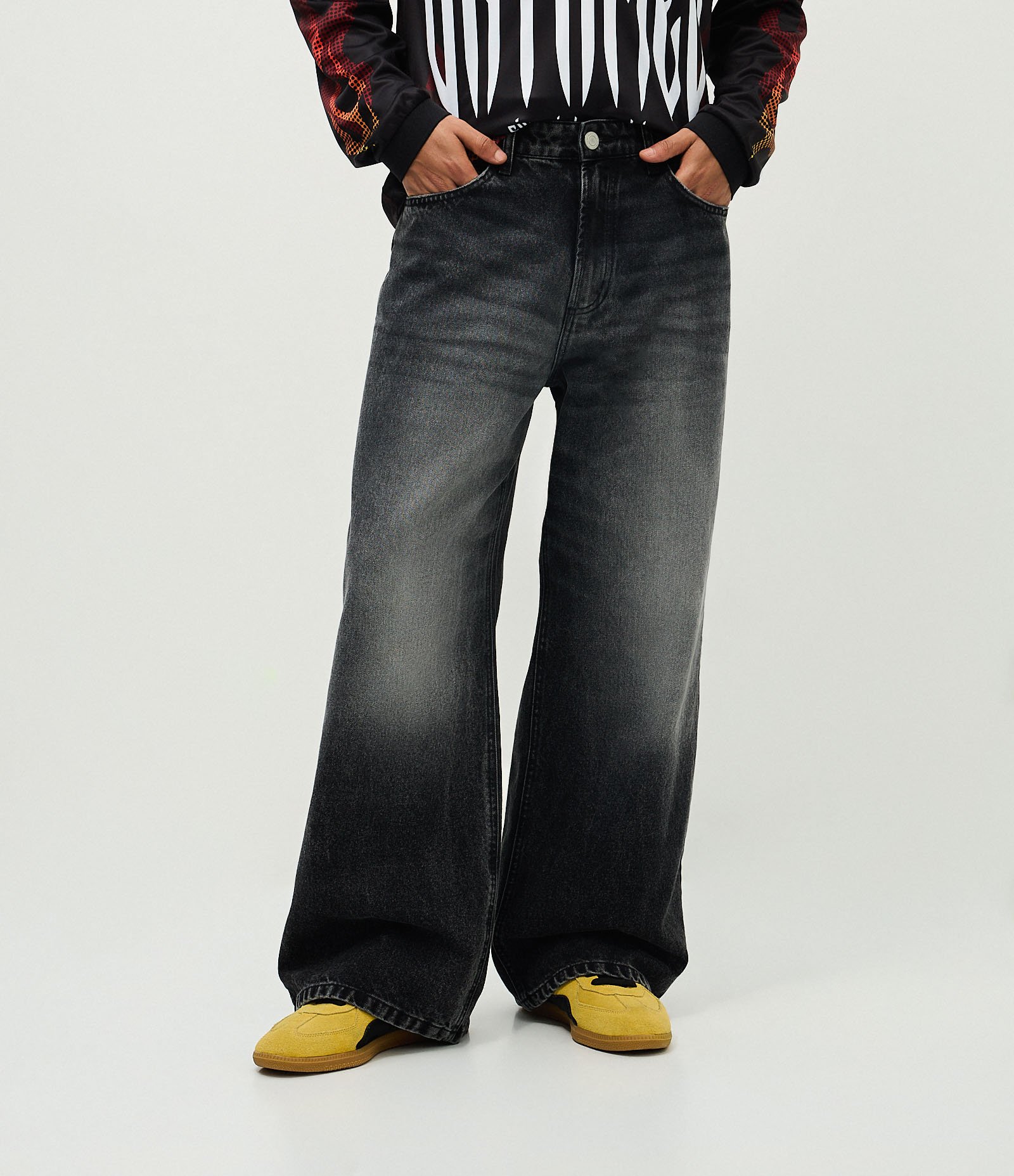 Calça Jeans Wide Leg Preto 2