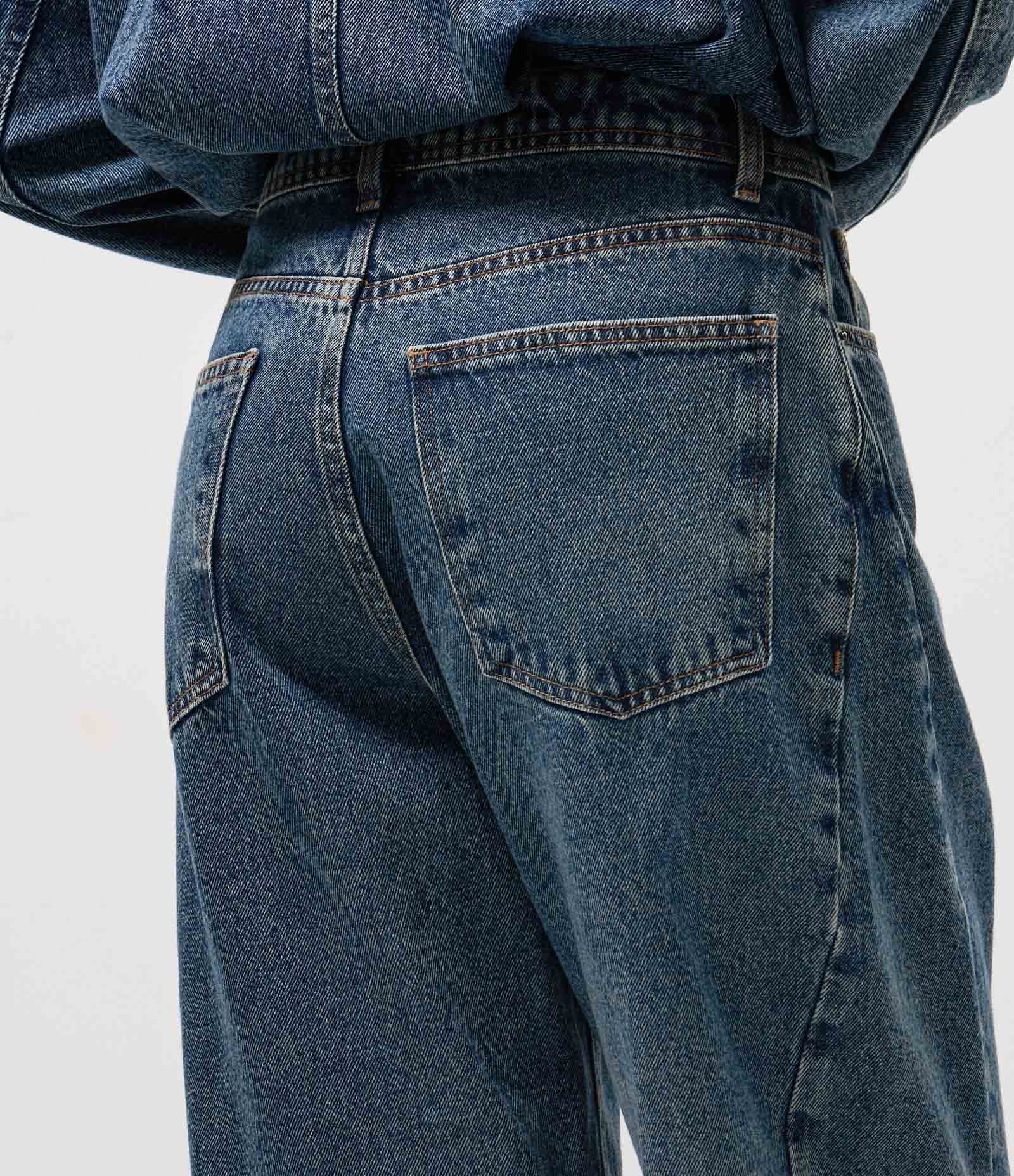 Calça Balloon em Jeans com Cintura Alta Azul 4