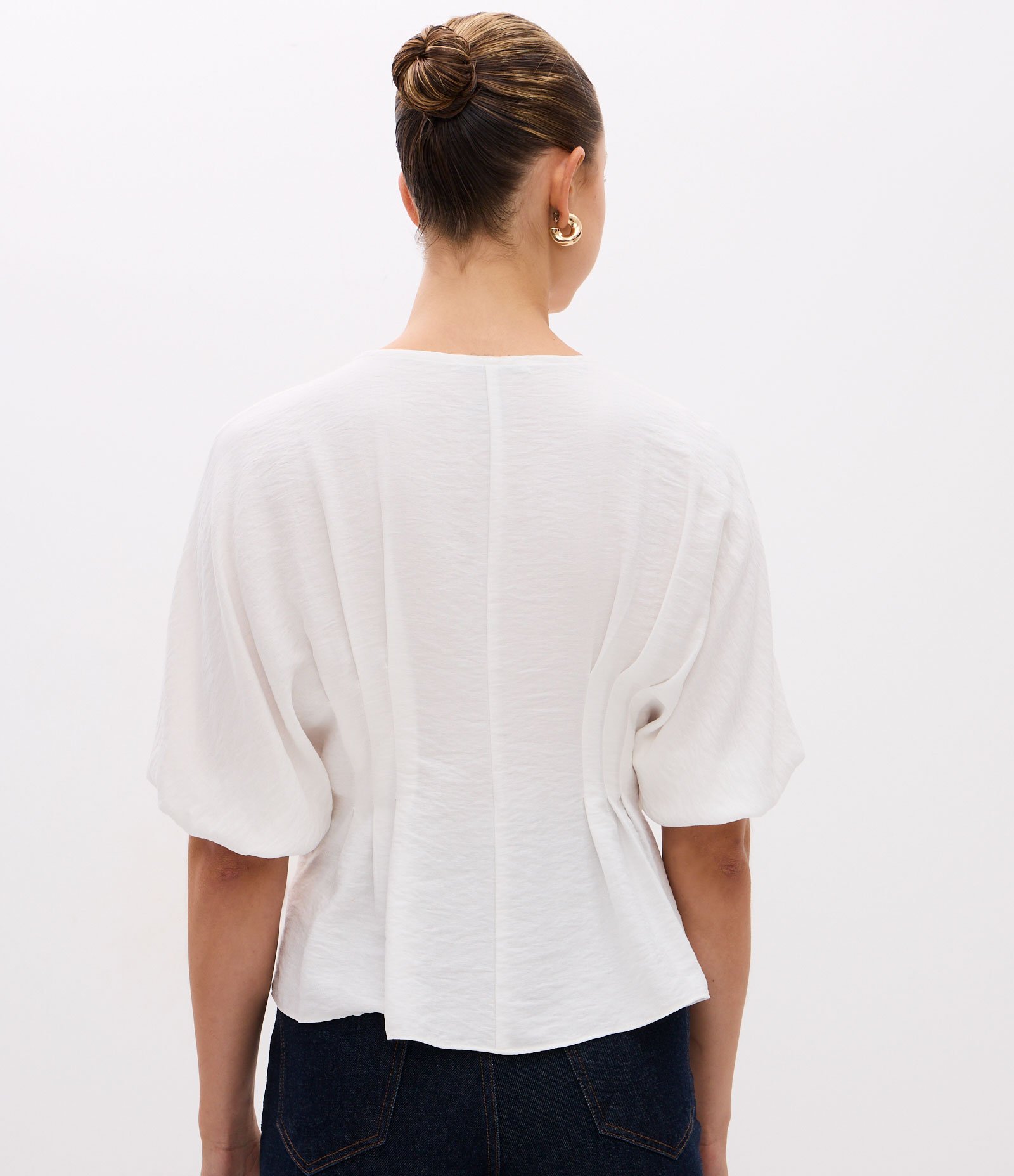 Camisa Peplum com Mangas Bufantes e Cintura Drapeada Branco 4