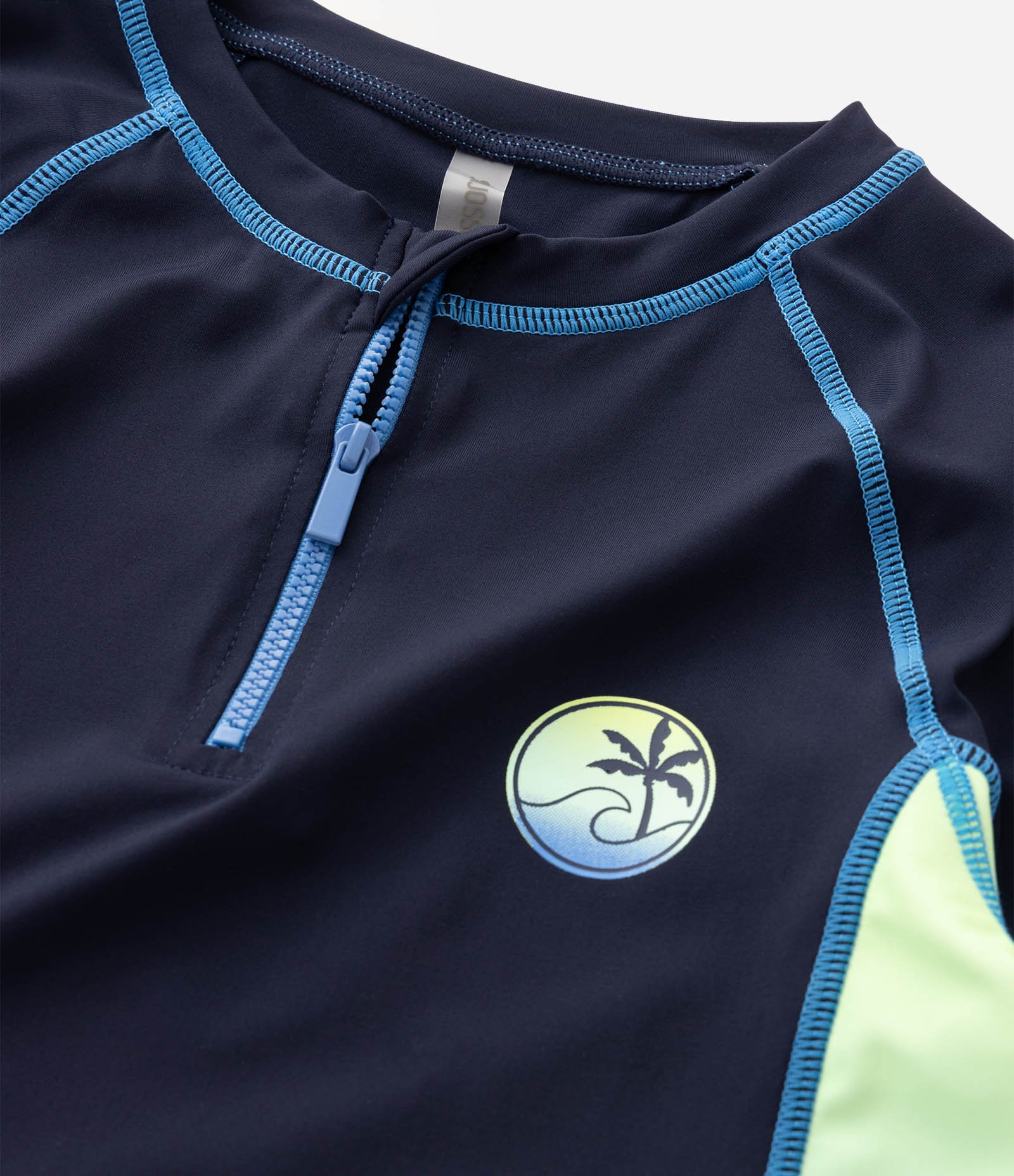 Camiseta Infantil Accessories UV com Zíper e Estampa Praia - Tam 5 a 14 Anos Azul 4