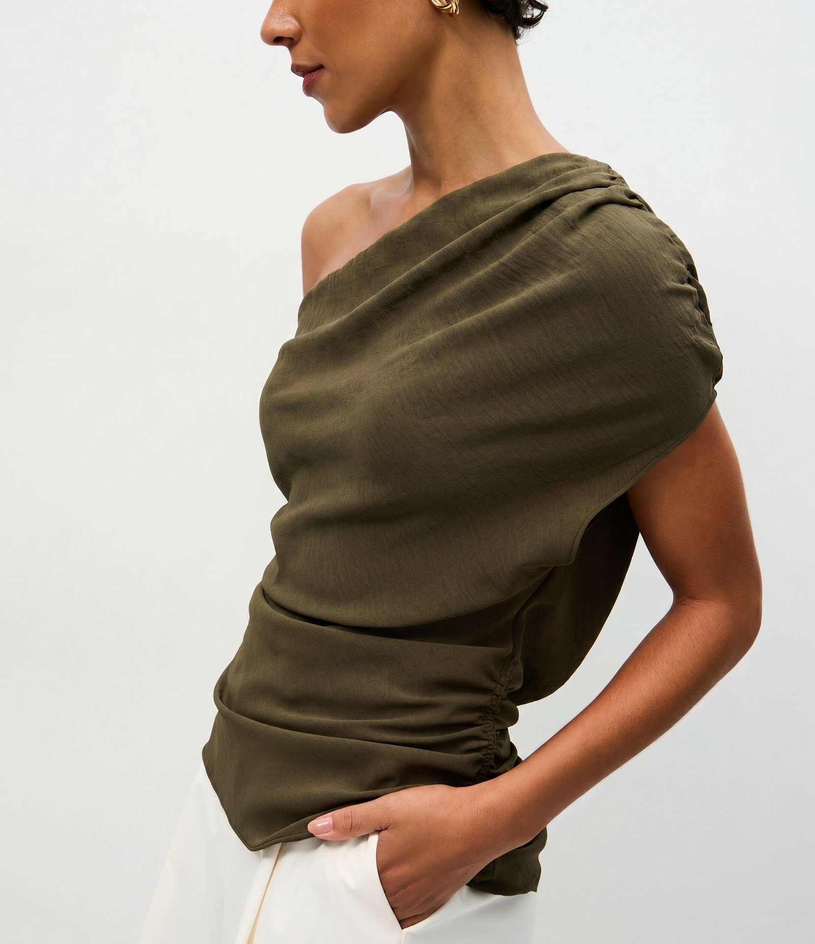 Blusa Ombro a Ombro com Drapeado Verde 6