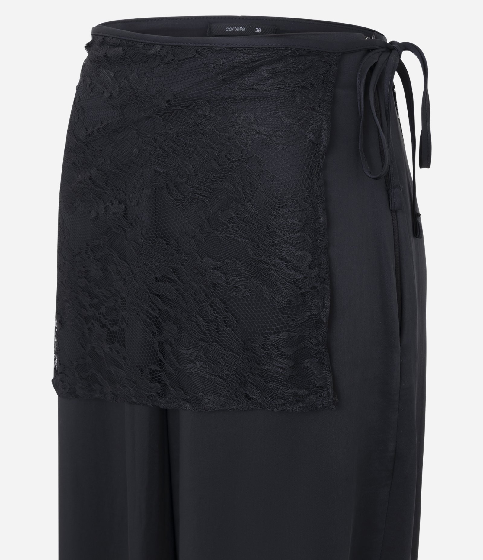 Calça Aladim Acetinada com Lenço em Renda no Cós Preto 6