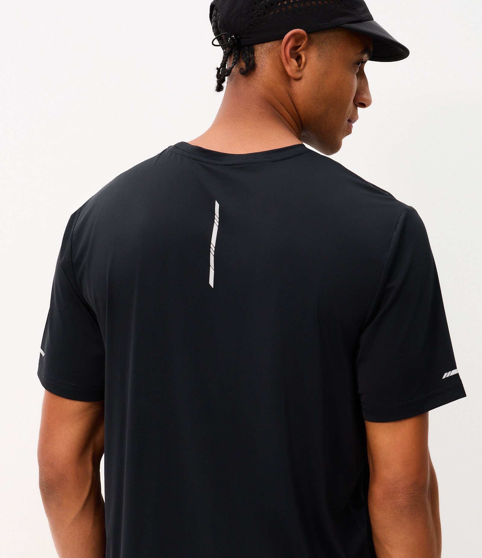 Camiseta Regular Dry em Poliamida Preto 3