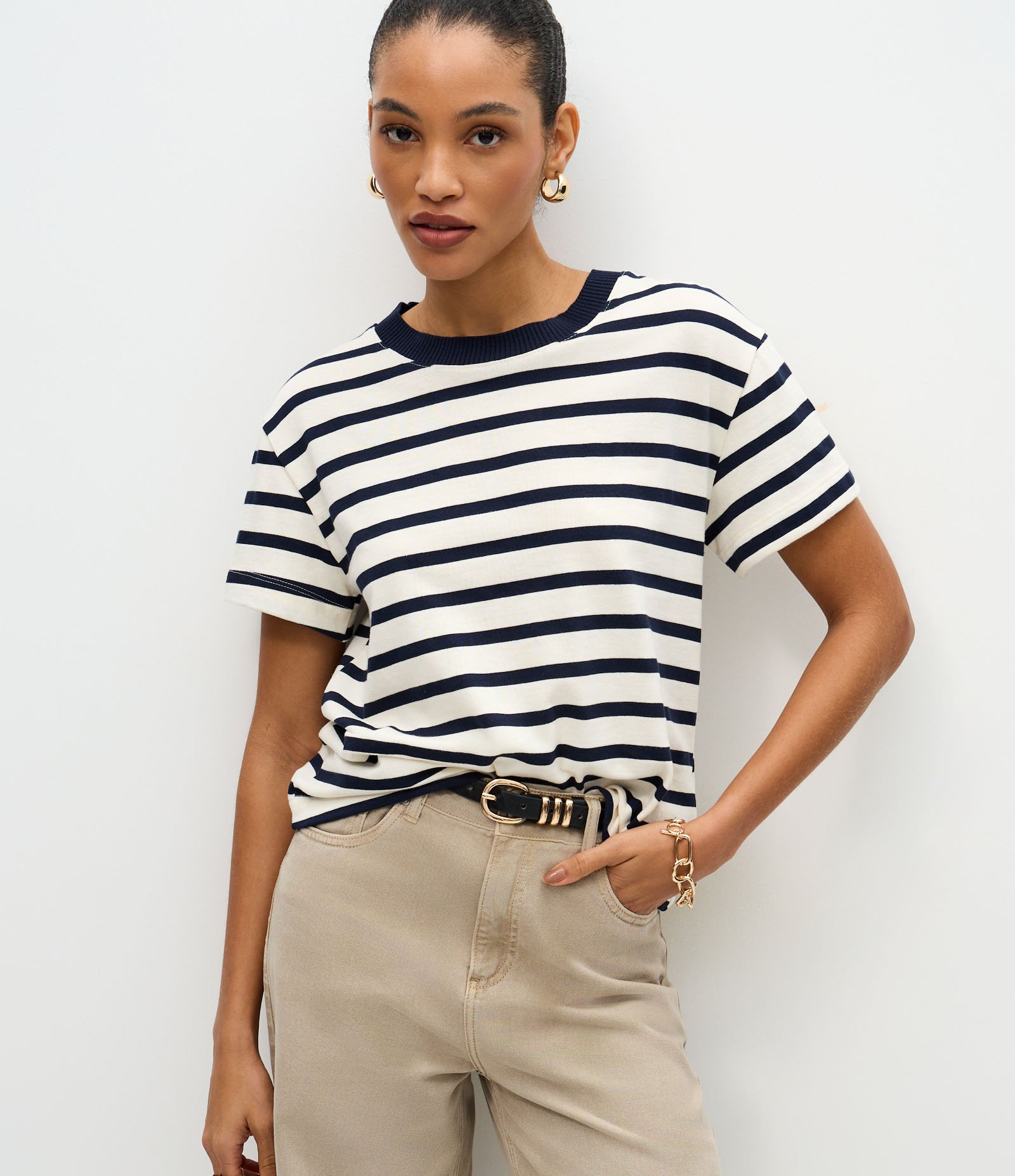 Blusa Slim Listrada em Algodão com Gola Contrastante Branco/Azul 1