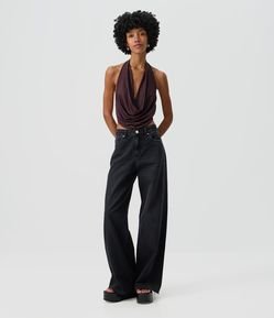 Calça Wide em Jeans com Cintura Média e Recortes