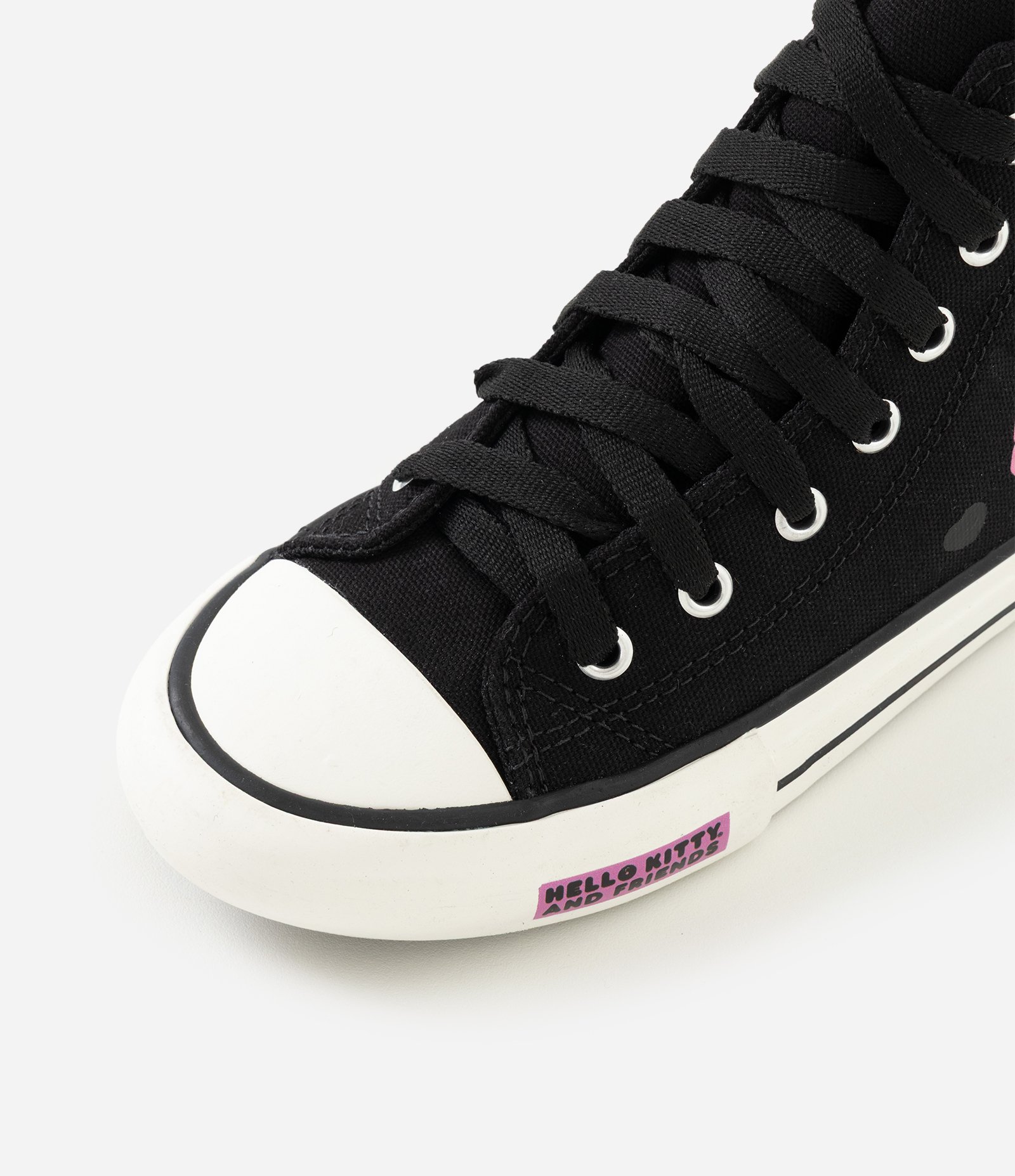 Tênis Infantil Abotinado com Estampa Hello Kitty – Tam 28 a 35 Preto 4