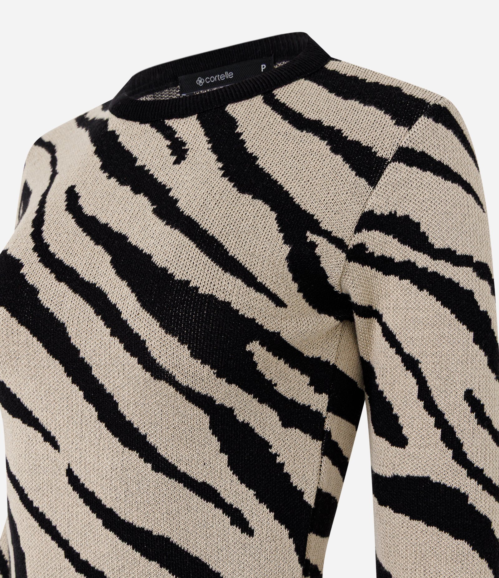 Suéter em Tricô com Estampa Animal Print Bege/Preto 2
