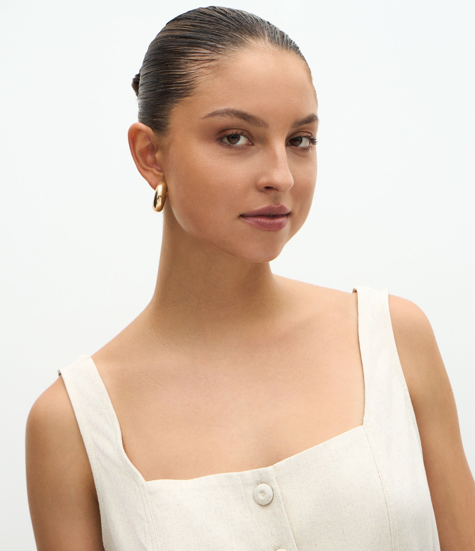 Blusa em Viscolinho com Decote Quadrado e Amarração Branco 3