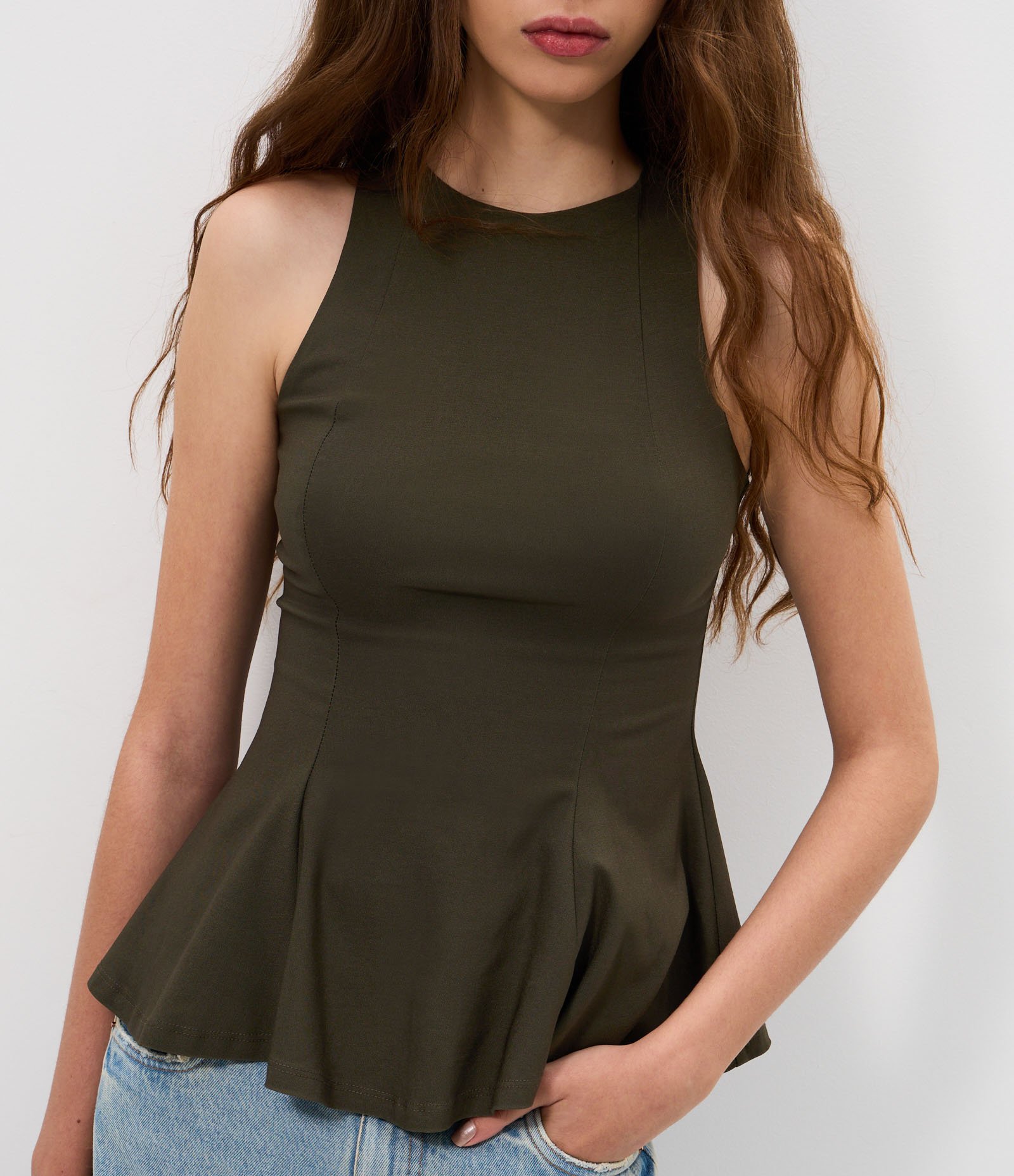Blusa Peplum em Bengaline com Gola Halter Verde 3