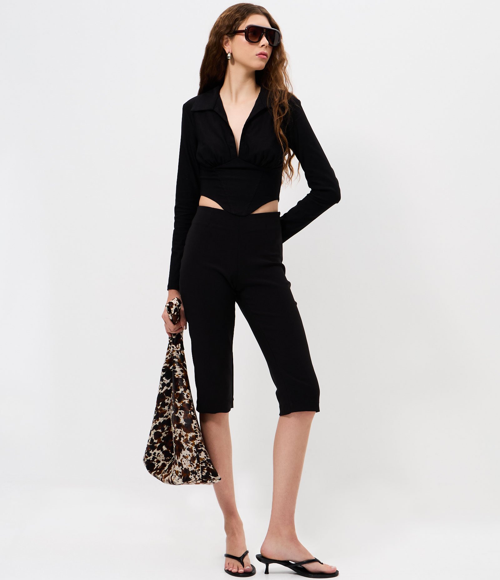 Blusa Corsetada em Bengaline Preto 2