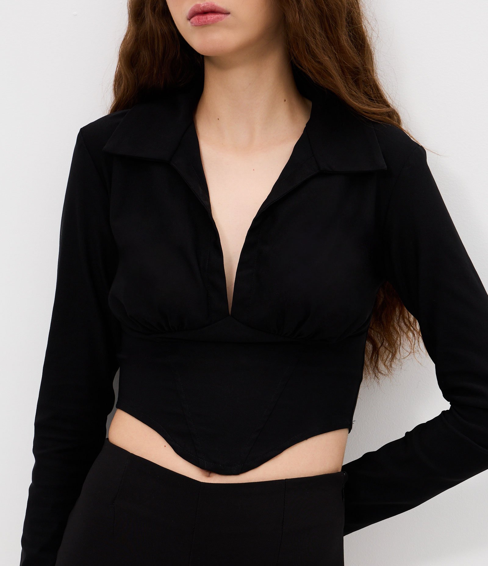 Blusa Corsetada em Bengaline Preto 3