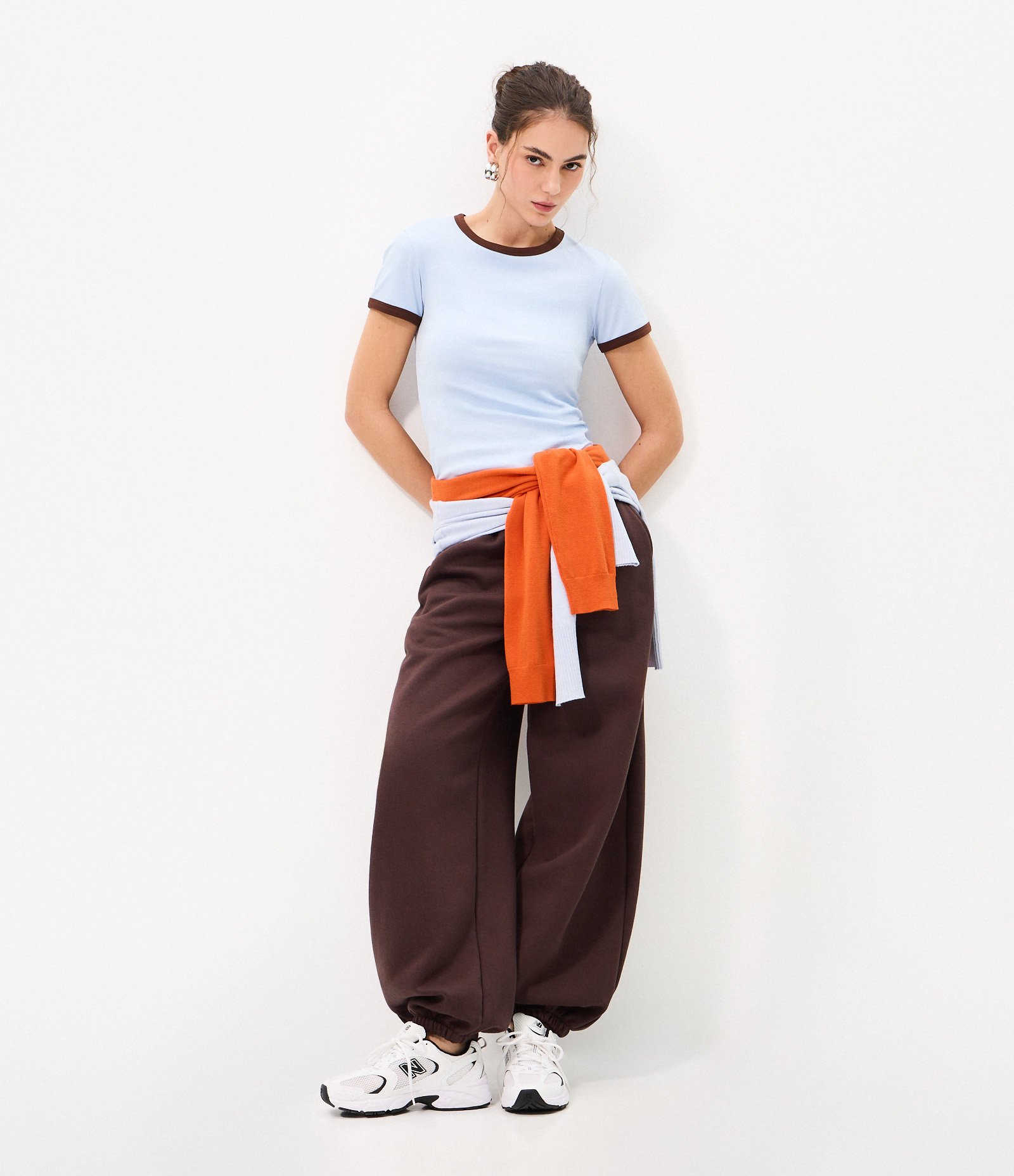 Blusa Baby Look em Algodão Peruano com Gola Contrastantes Azul 3