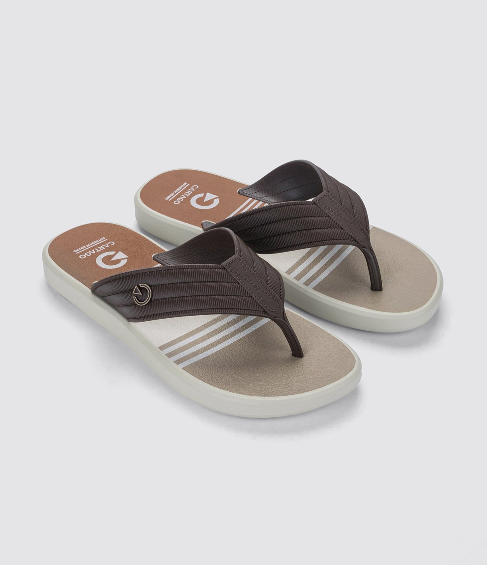 Chinelo de Dedo Cartago Montreal em PVC Marrom 1