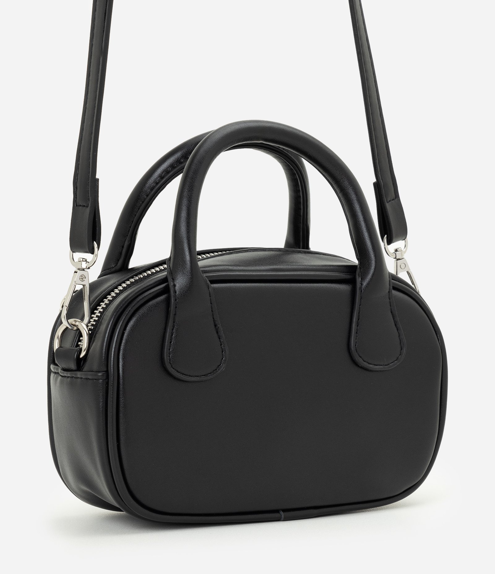Bolsa Infantil PU Transversal com corrente e pins - Tam Único Preto 3