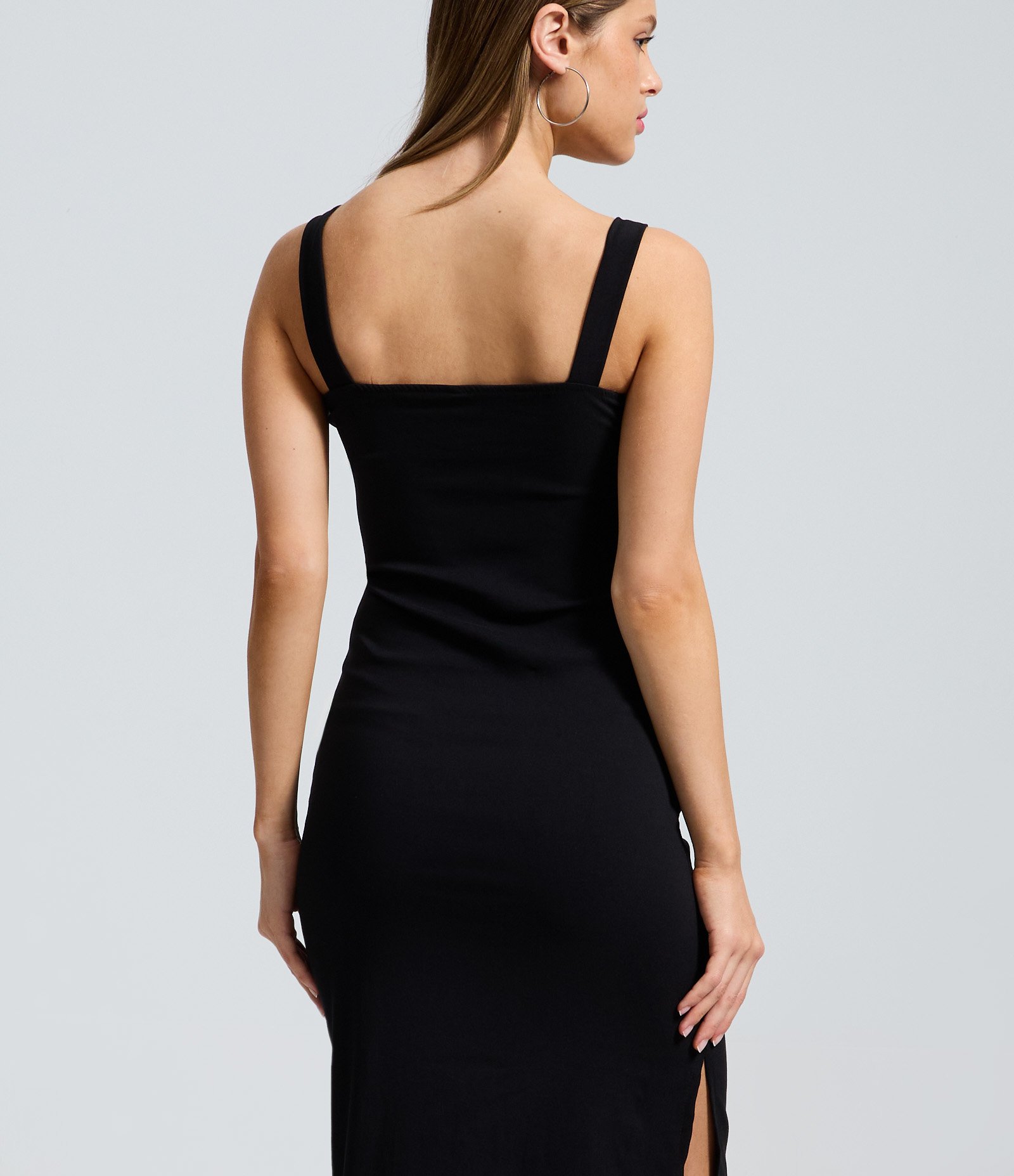 Vestido Midi em Bengaline com Franzido Lateral Preto 4