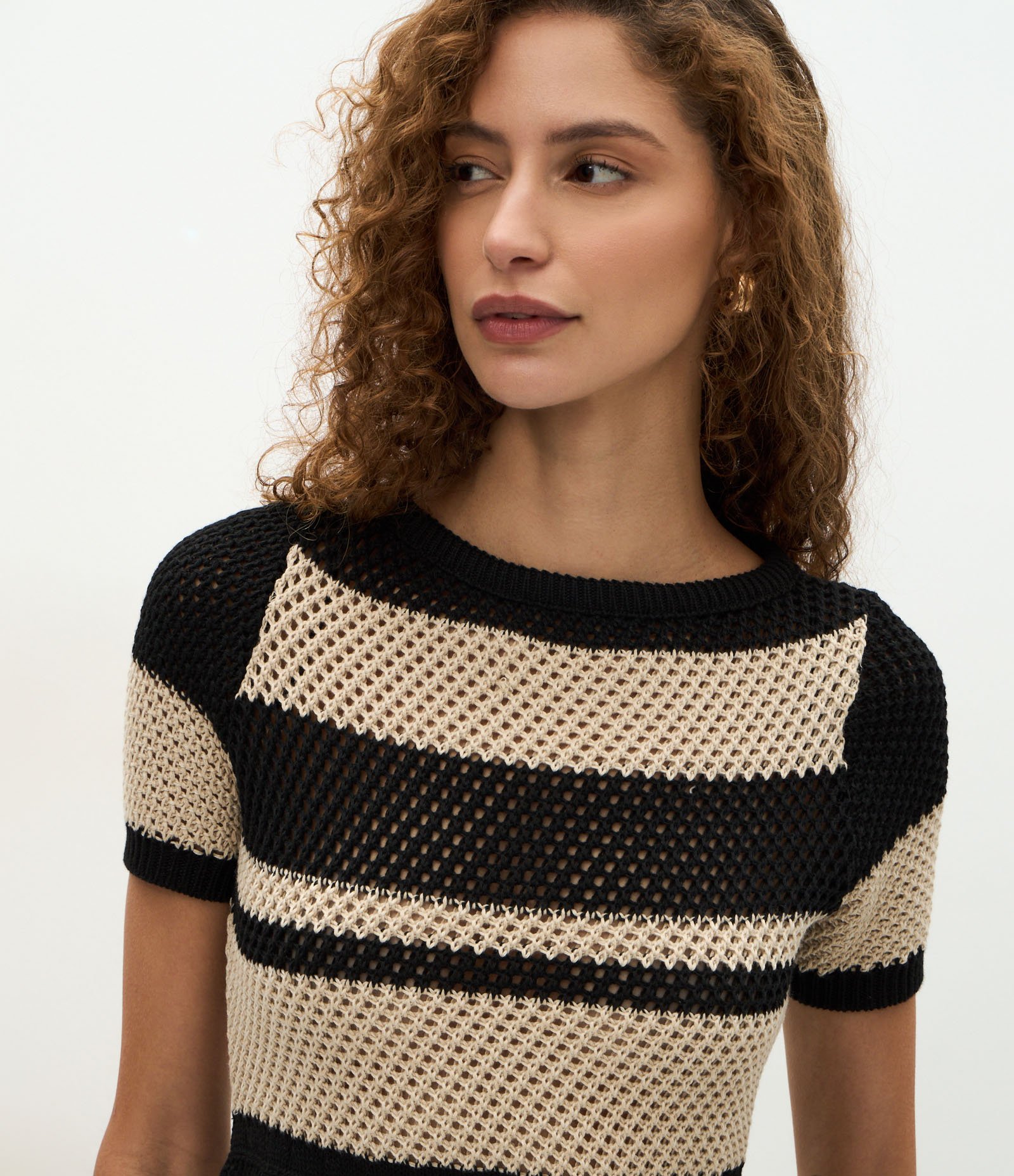 Blusa Peplum Em Tricô com Estampa Listrada Off White/Preto 3