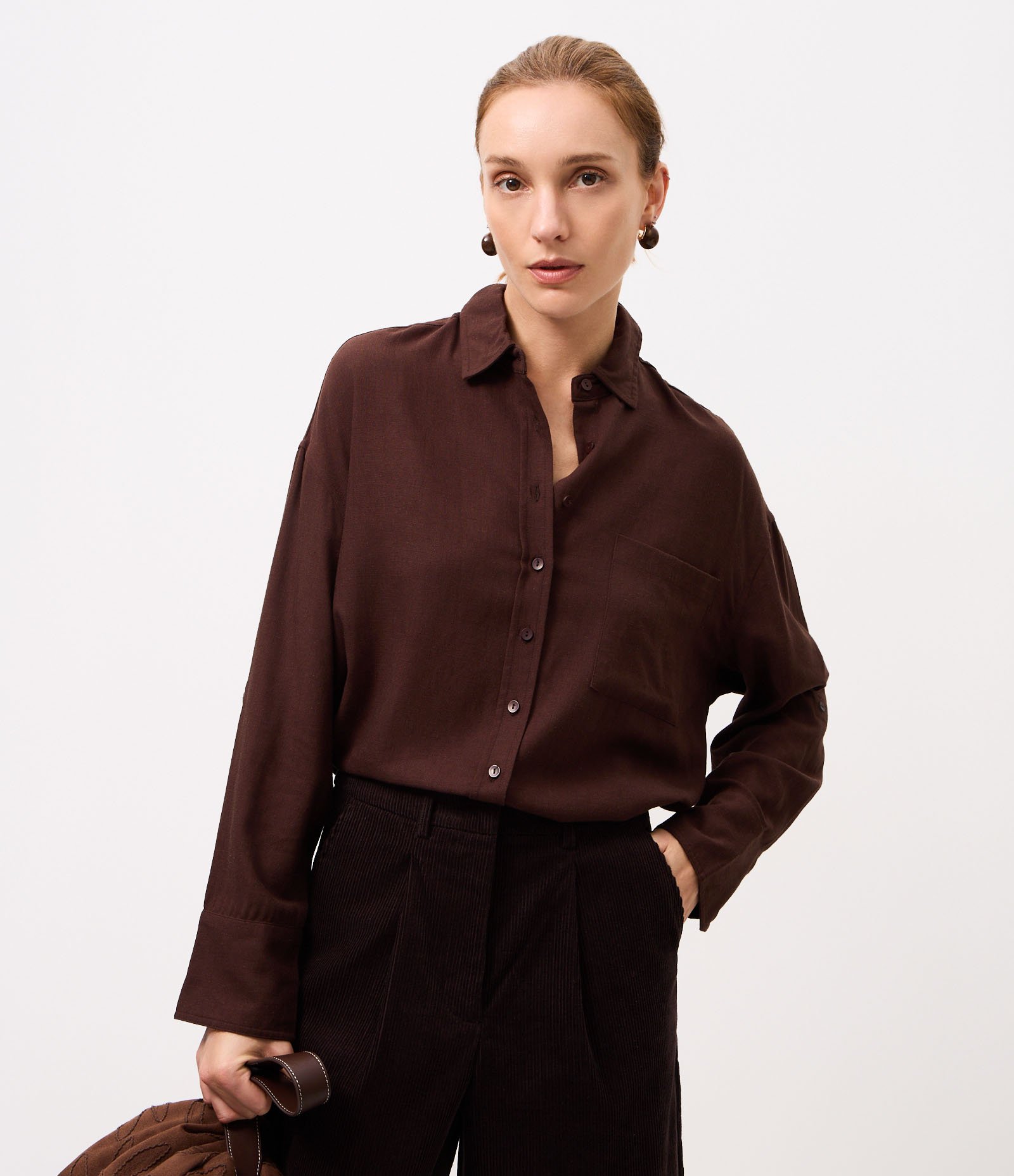 Camisa Oversized em Viscolinho com Punhos Ajustados Marrom 1