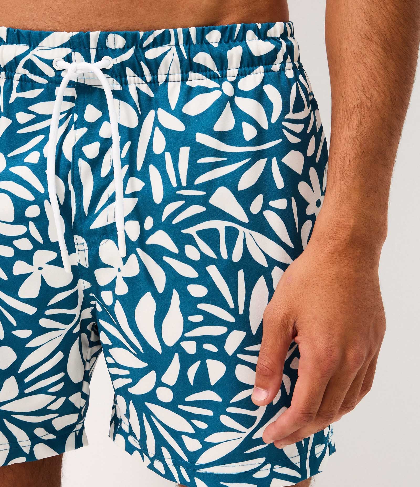 Bermuda de Banho com Estampa Abstrata Azul 5