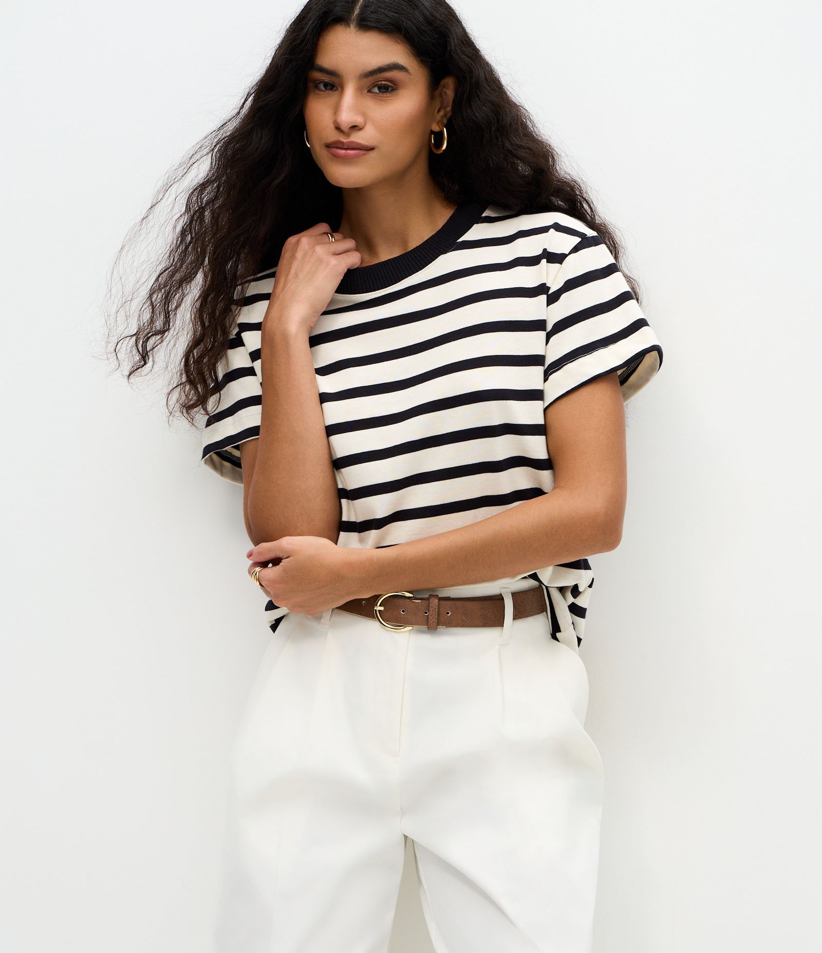 Blusa Slim Listrada em Algodão com Gola Contrastante Branco/Preto 1