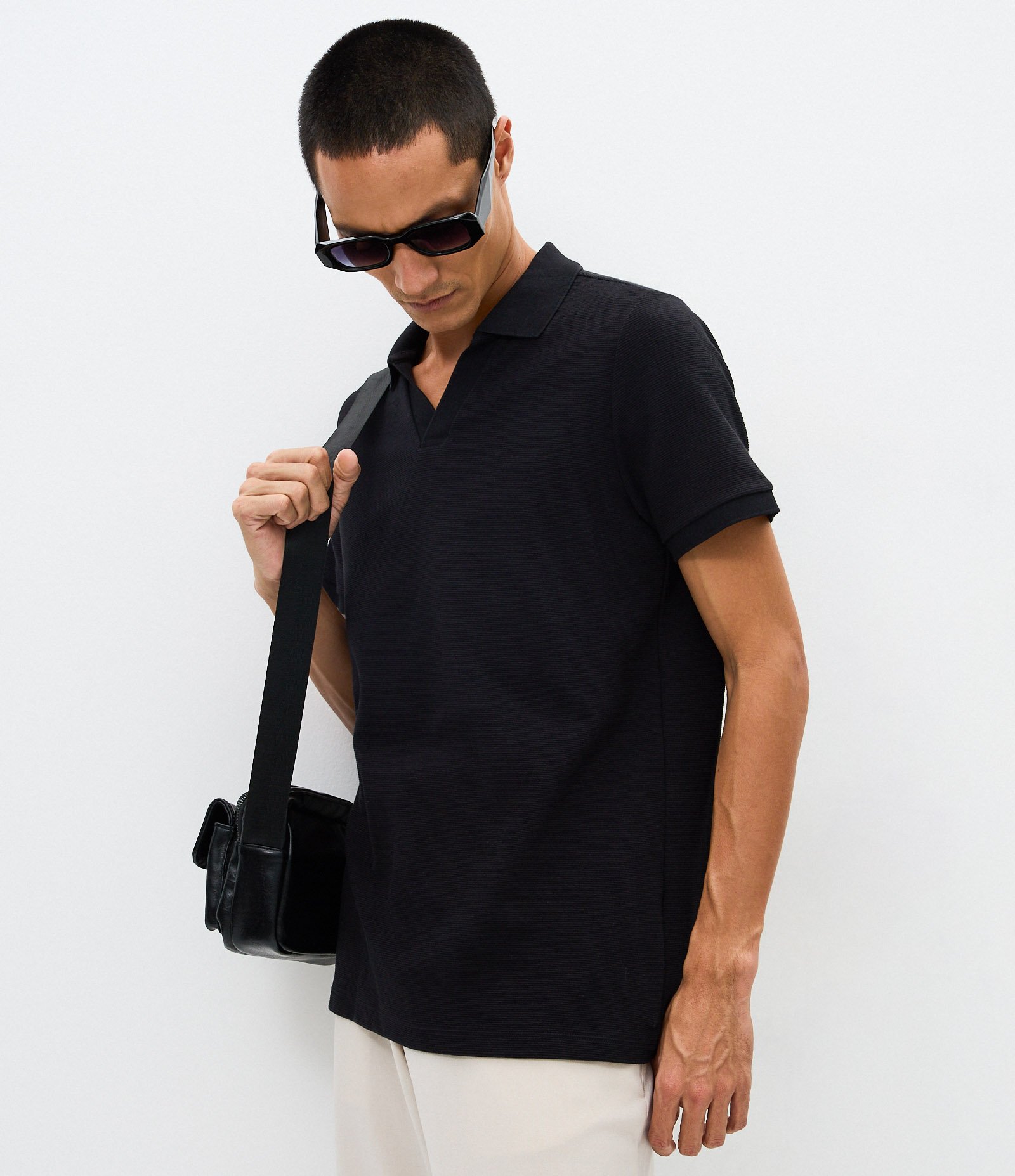 Polo Canelada em Algodão Preto 1