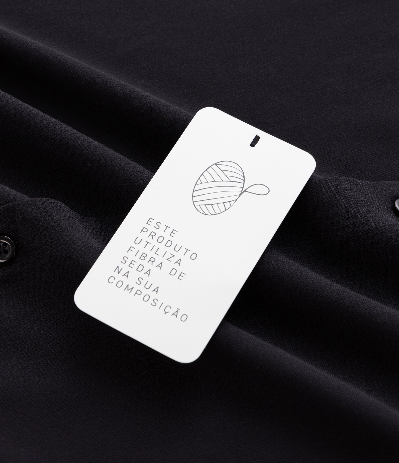Camisa Regular em Fibra de Seda Preto 8