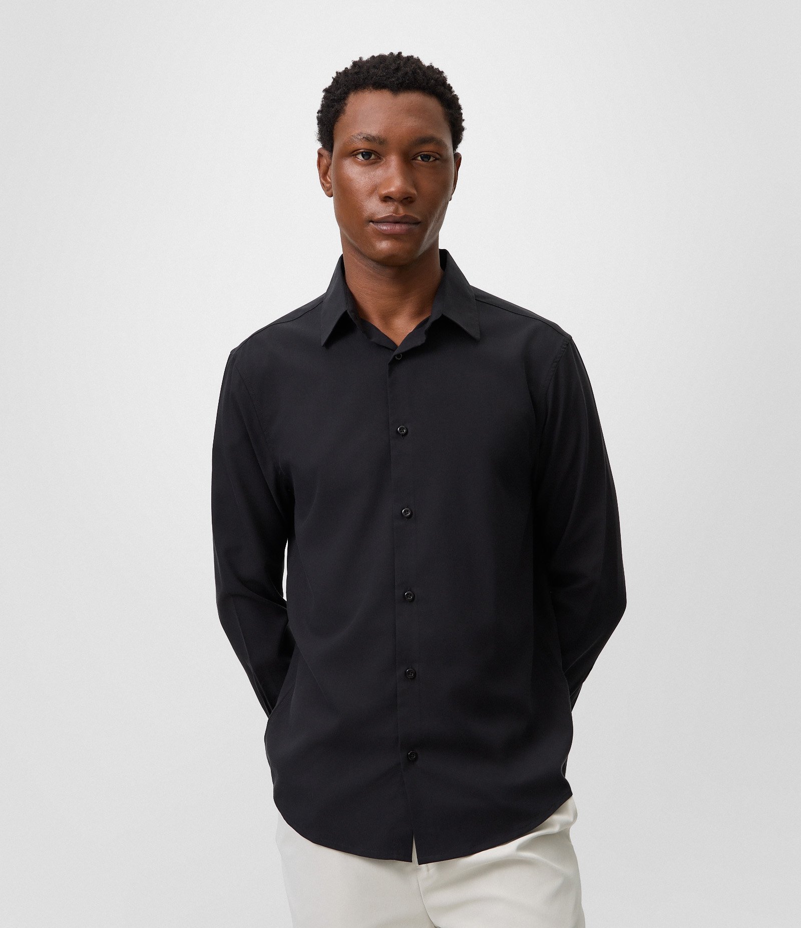 Camisa Regular em Fibra de Seda Preto 1