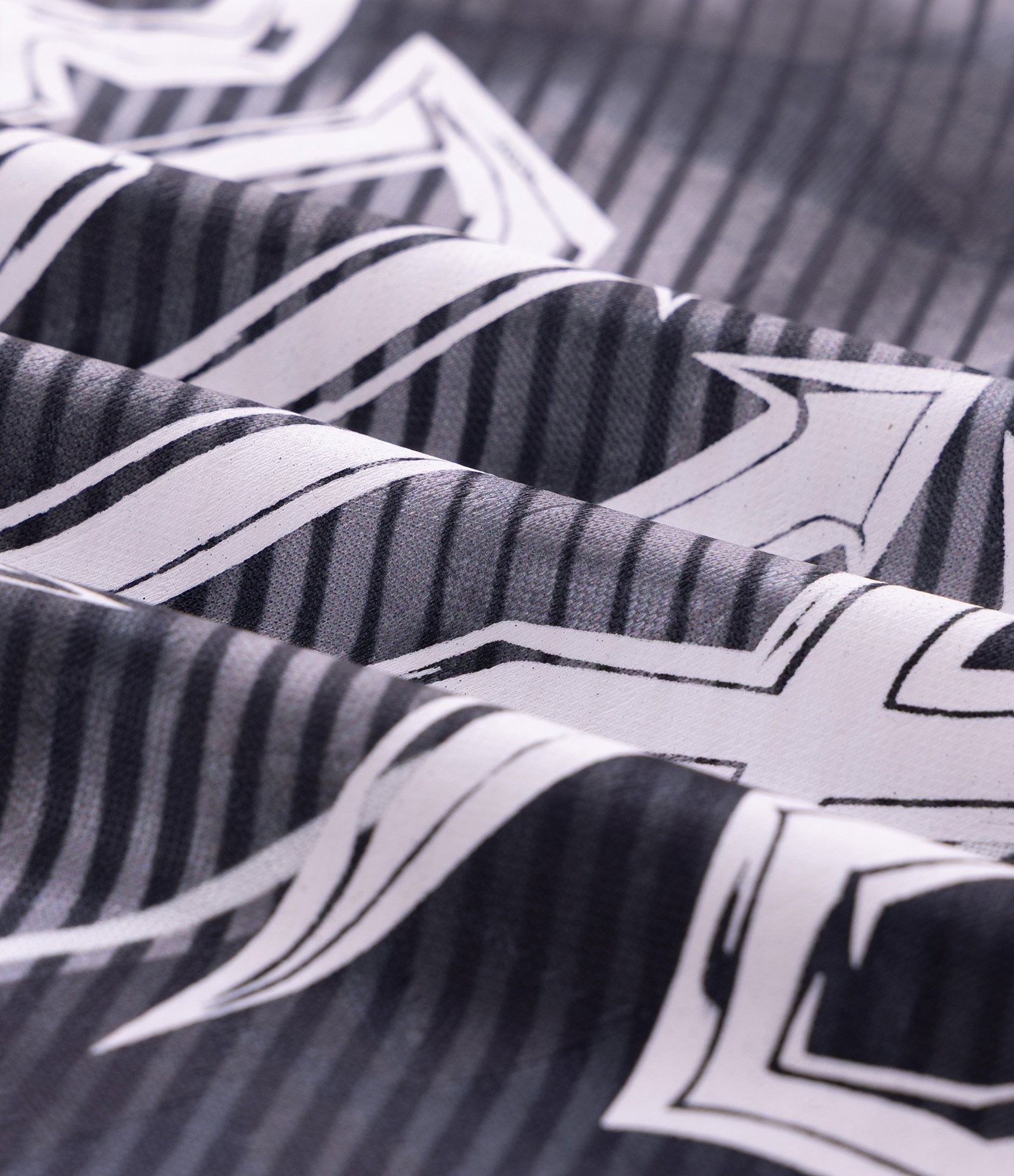 Camiseta Boxy em Jacquard com Estampa Ronaldinho Bruxo Cinza 7