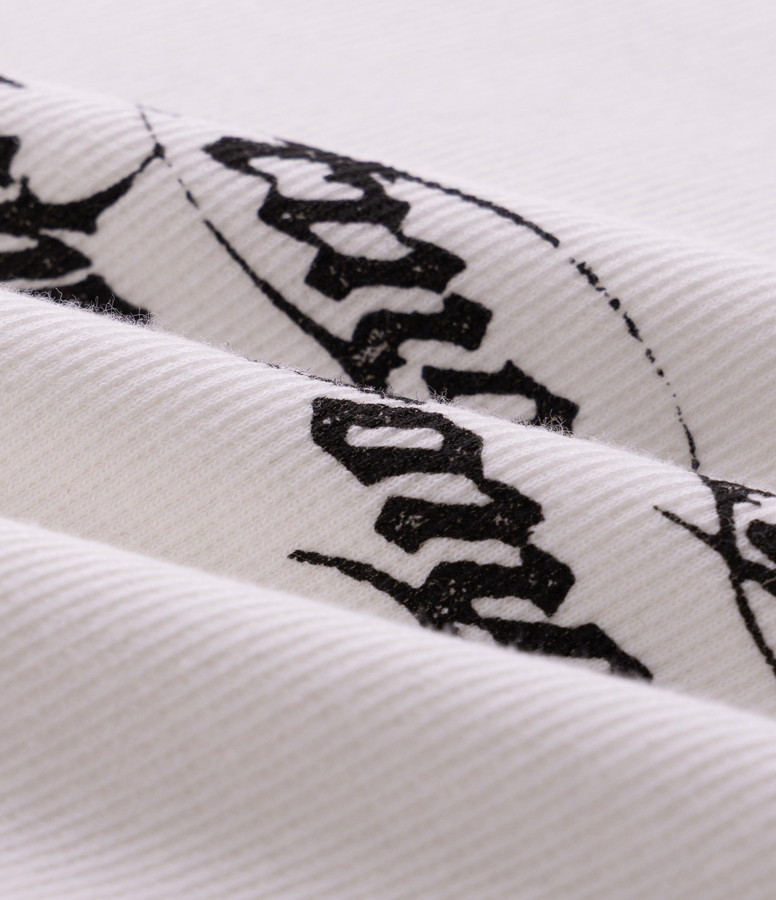 Camiseta Muscle em Ribana com Lettering Frontal Branco 7