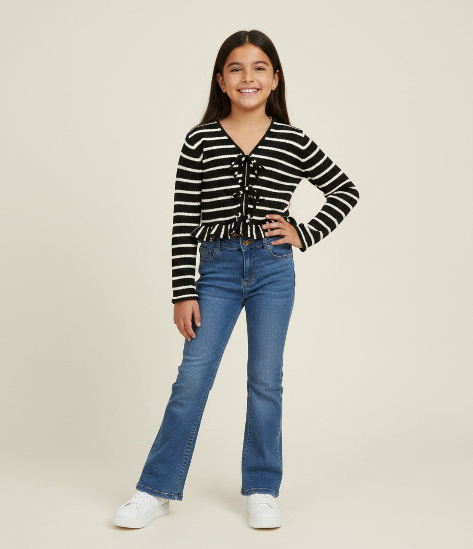 Blusa Infantil Manga Longa Listrada com Laços - Tam 7 a 16 Anos Preto 1