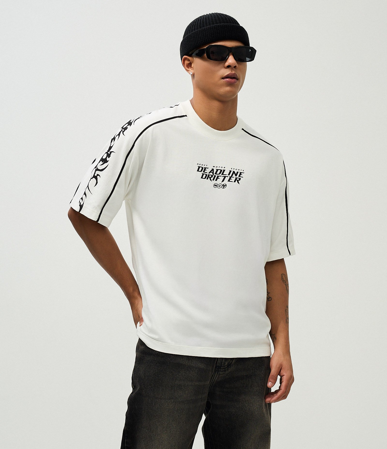 Camiseta Boxy Deadline Drifter com Caveiras Branco 3