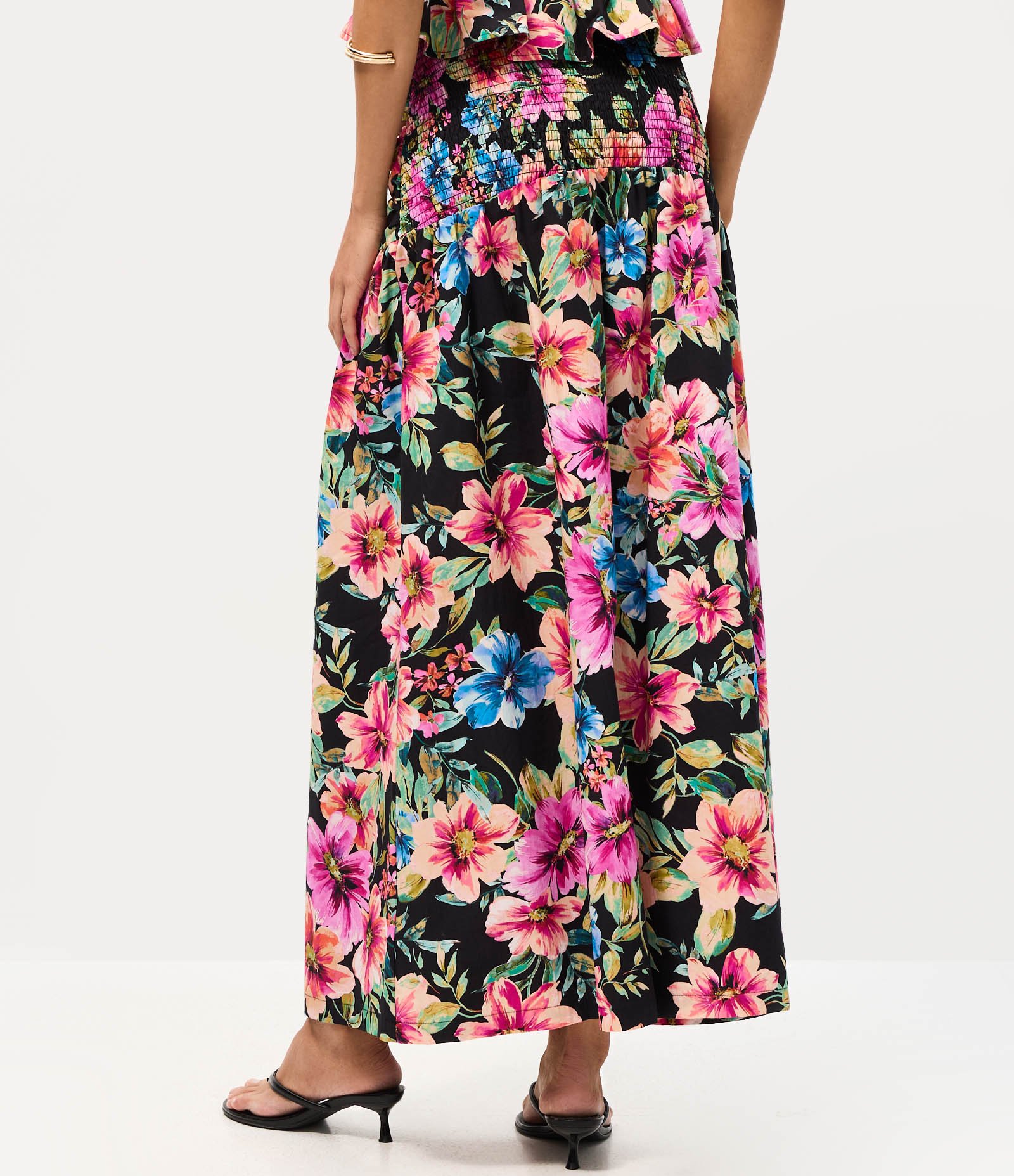 Saia Midi em Tricoline com Estampa Floral e Drapeado na Cintura Rosa 4