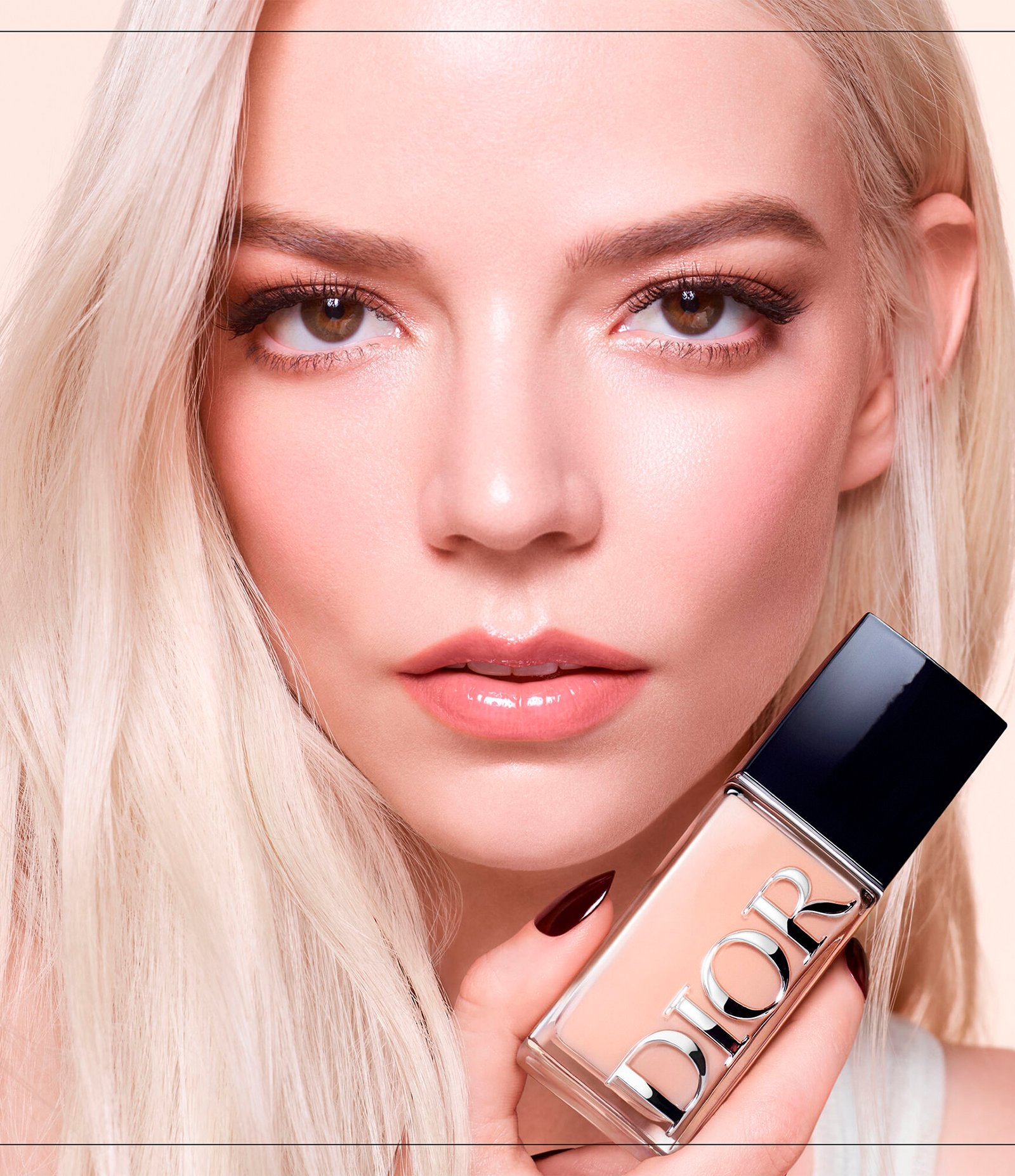 Base Dior Forever Skin Glow 2 Warm Peach 12