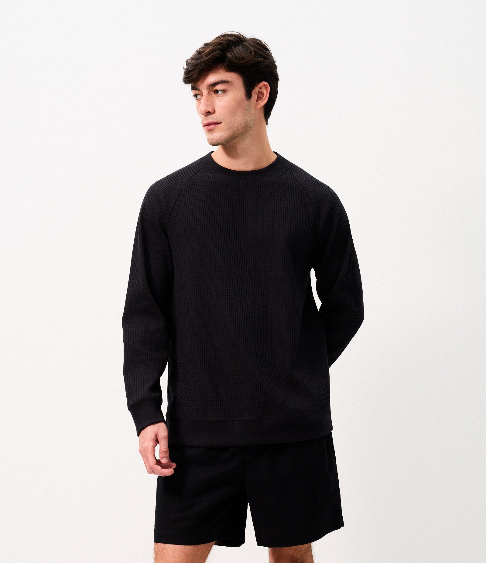 Blusão em Meia Malha com Textura Waffle Preto 1