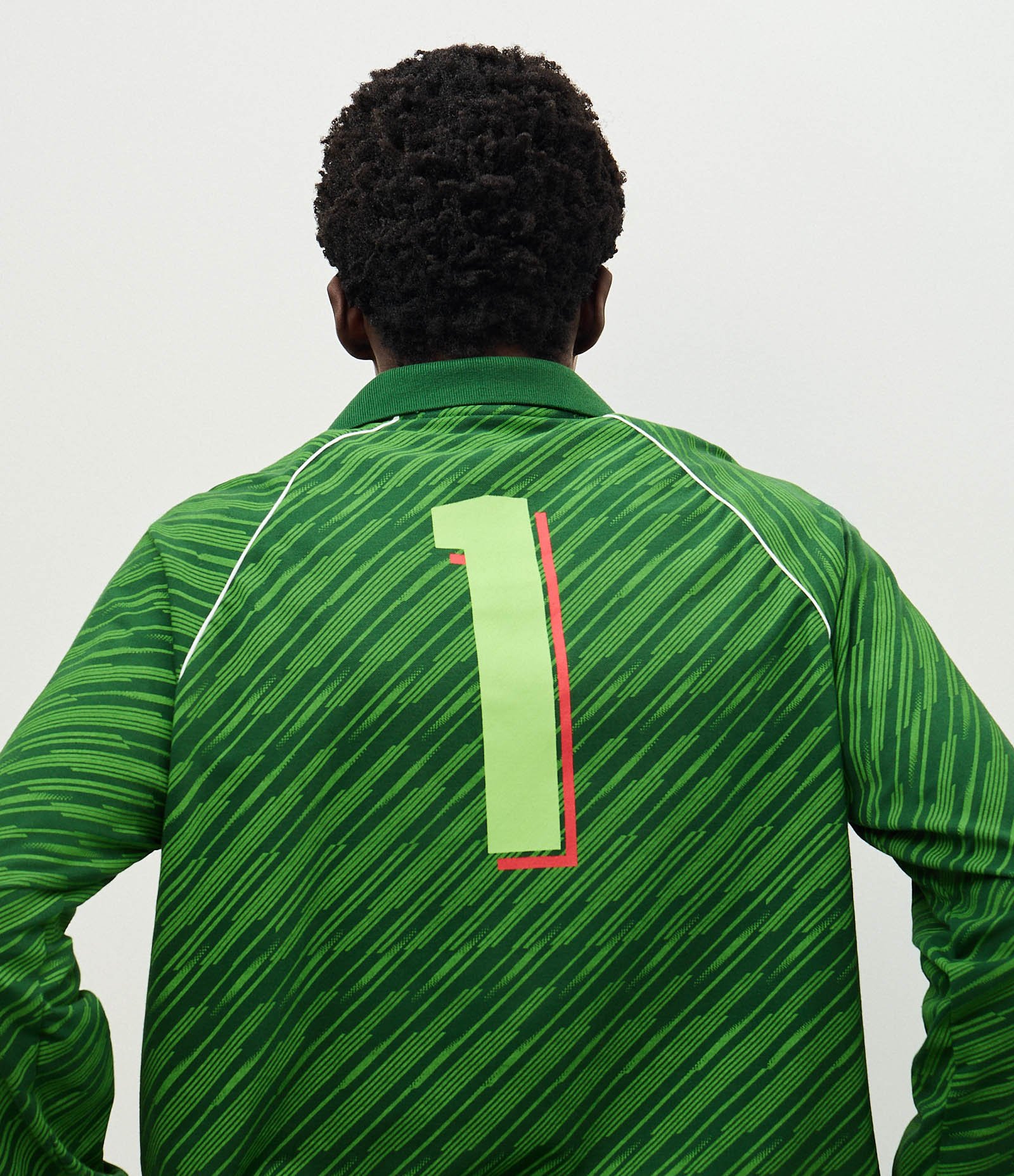 Camiseta Oversized com Gola Polo e Estampa Guaraná Verde 3