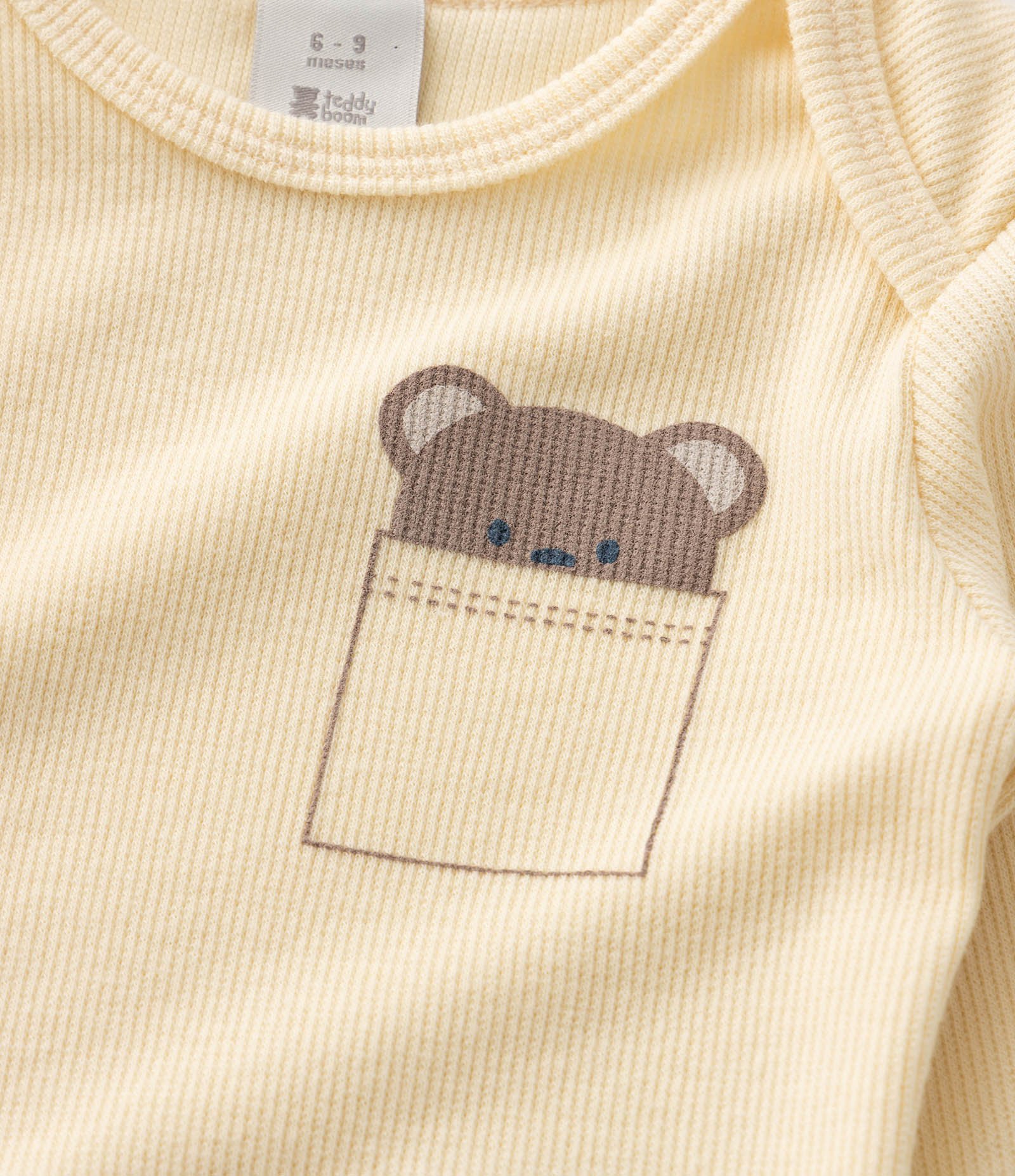 Body Infantil Canelado com Estampa de Bolsinho Urso – Tam 0 a 18 Meses Amarelo Claro 4