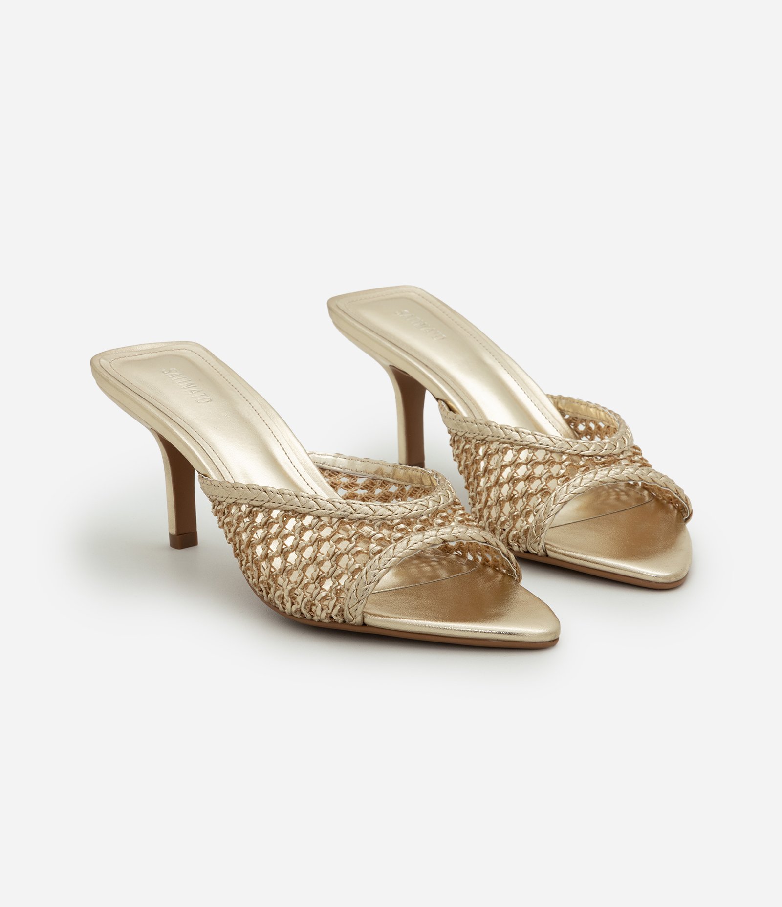 Sandália Mule em PU com Bico Folha Dourado 3