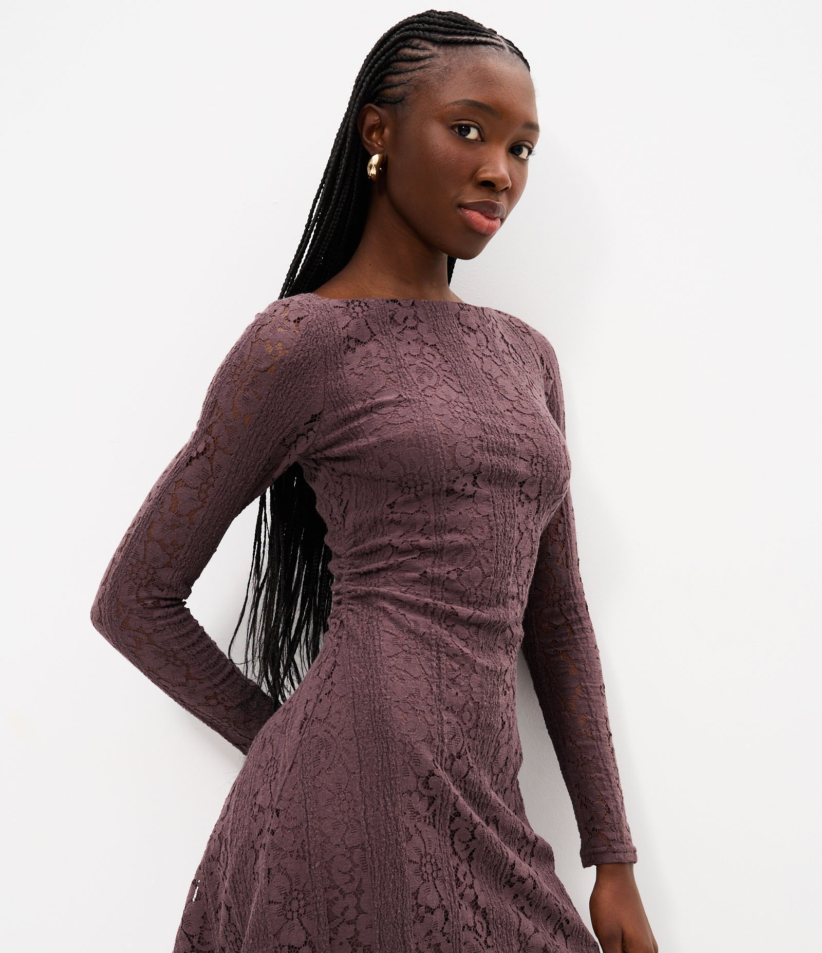 Vestido Curto em Renda com Manga Longa Roxo 3